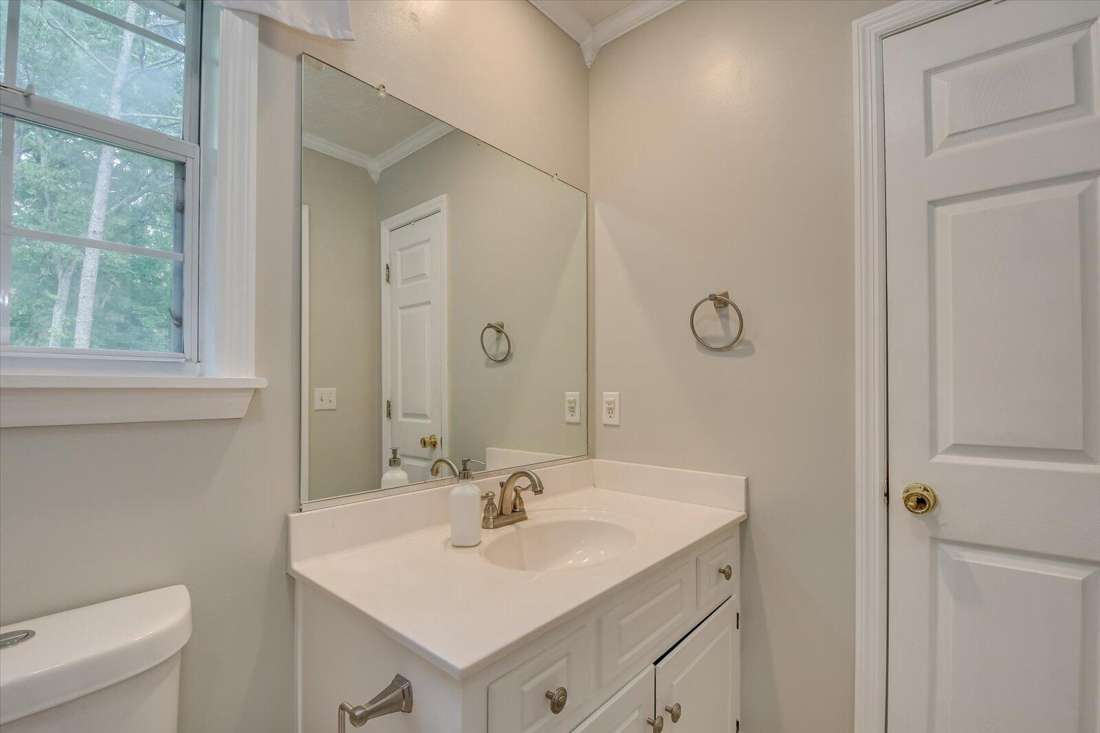 245 CHELTENHAM Drive