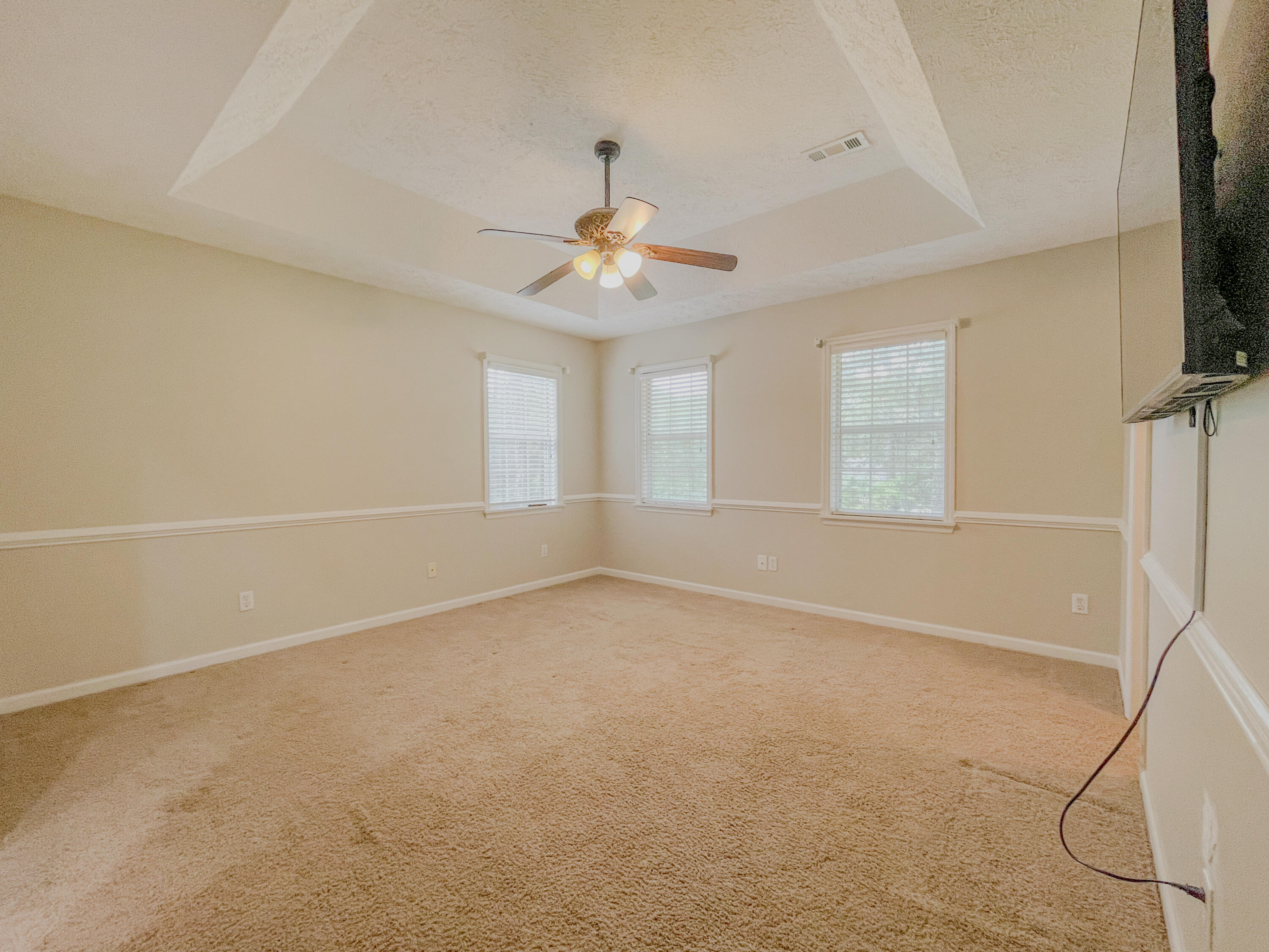 245 CHELTENHAM Drive