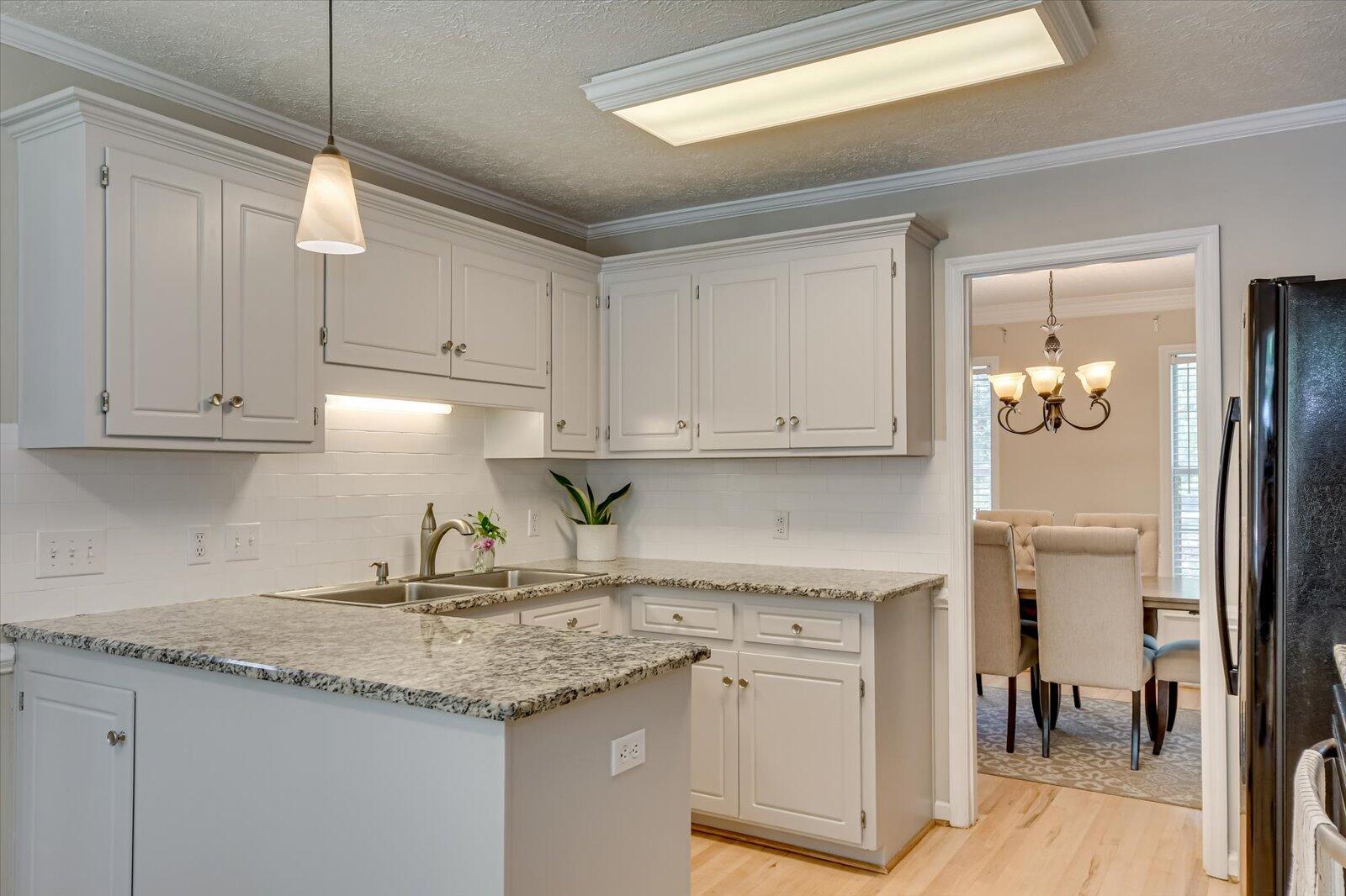 245 CHELTENHAM Drive