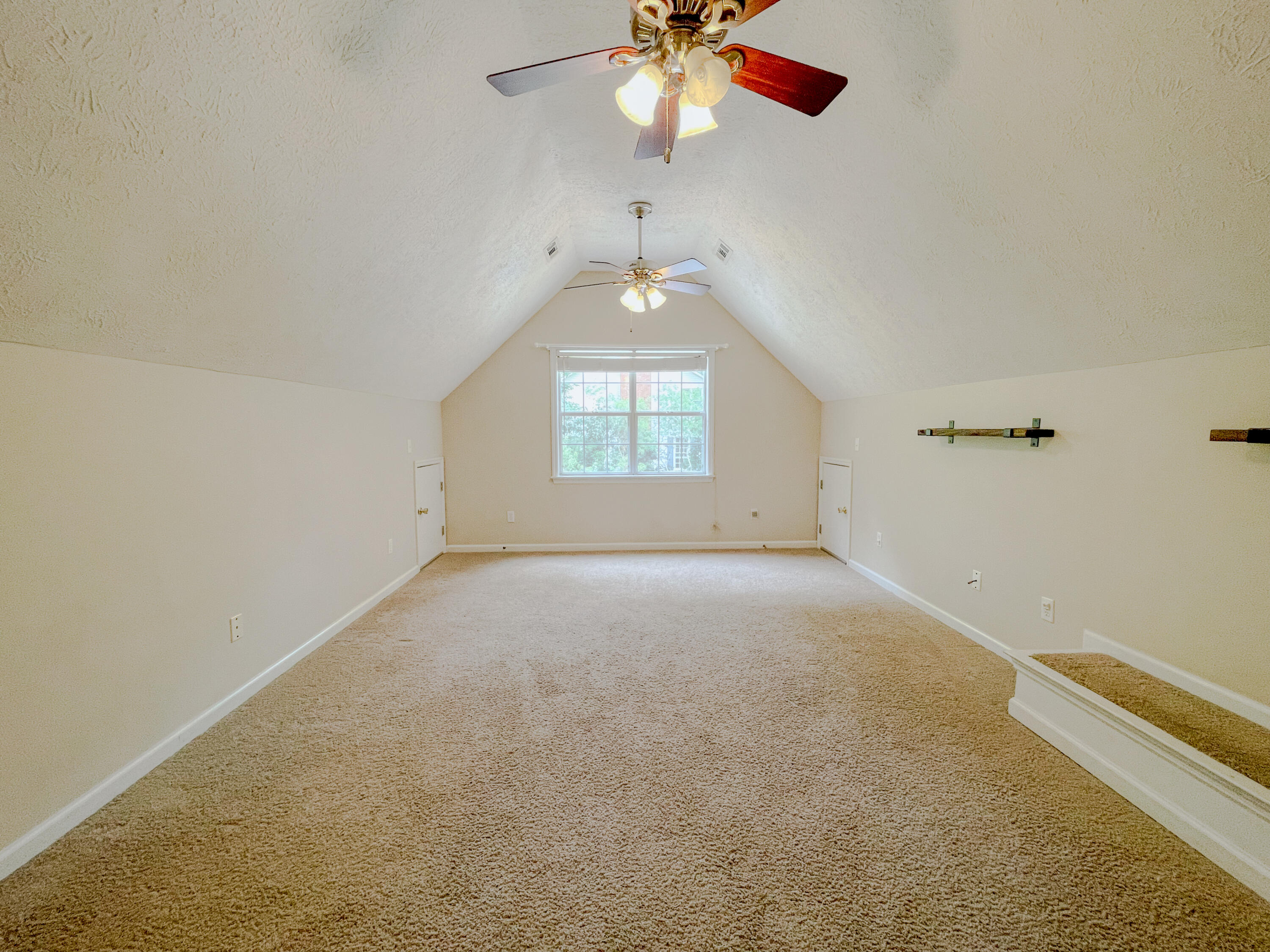 245 CHELTENHAM Drive