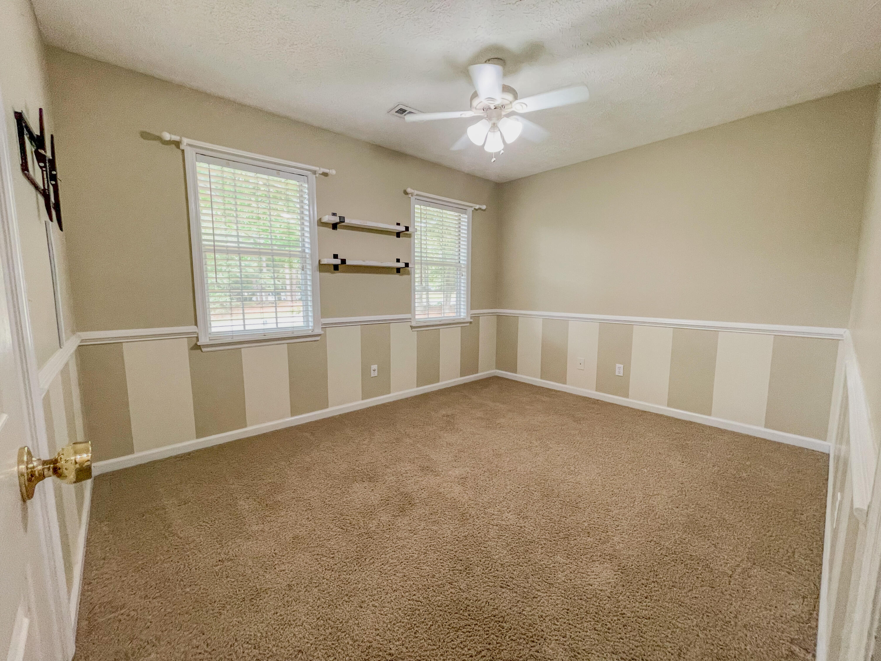 245 CHELTENHAM Drive