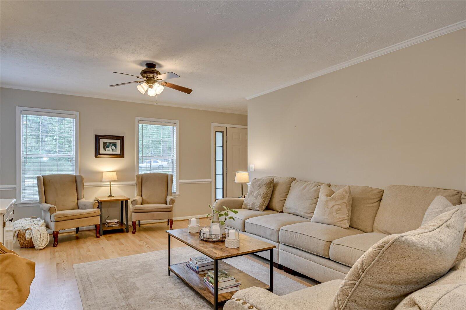 245 CHELTENHAM Drive