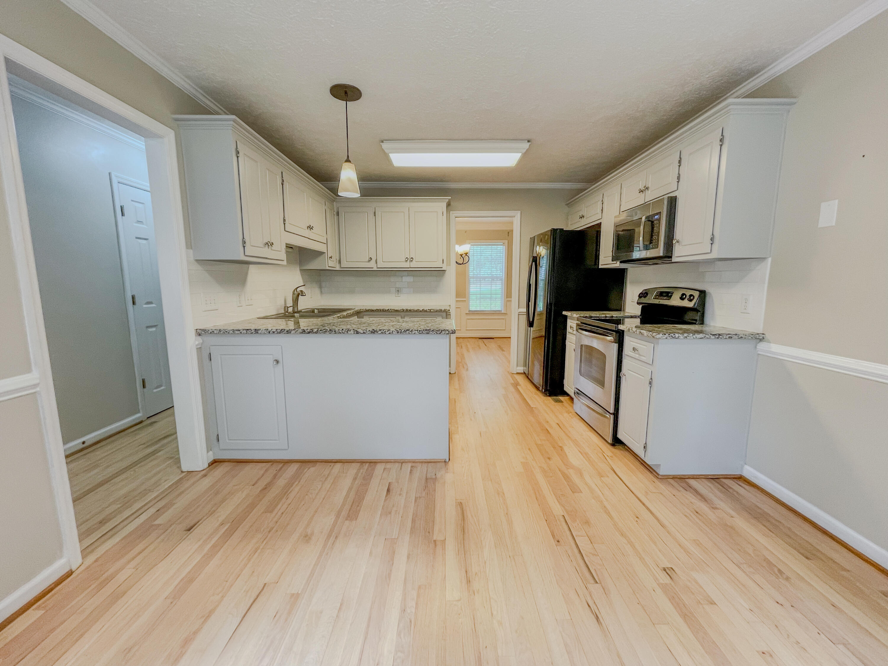 245 CHELTENHAM Drive