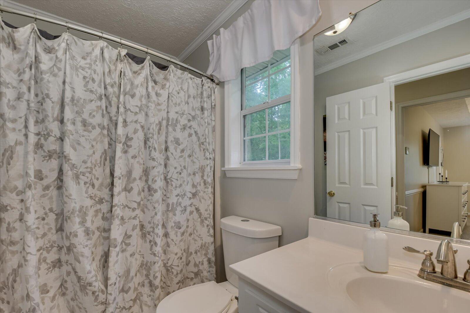 245 CHELTENHAM Drive