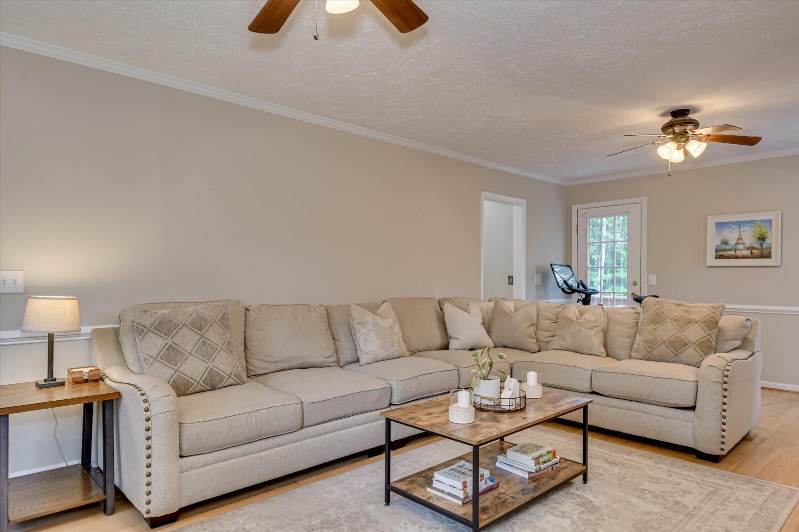 245 CHELTENHAM Drive