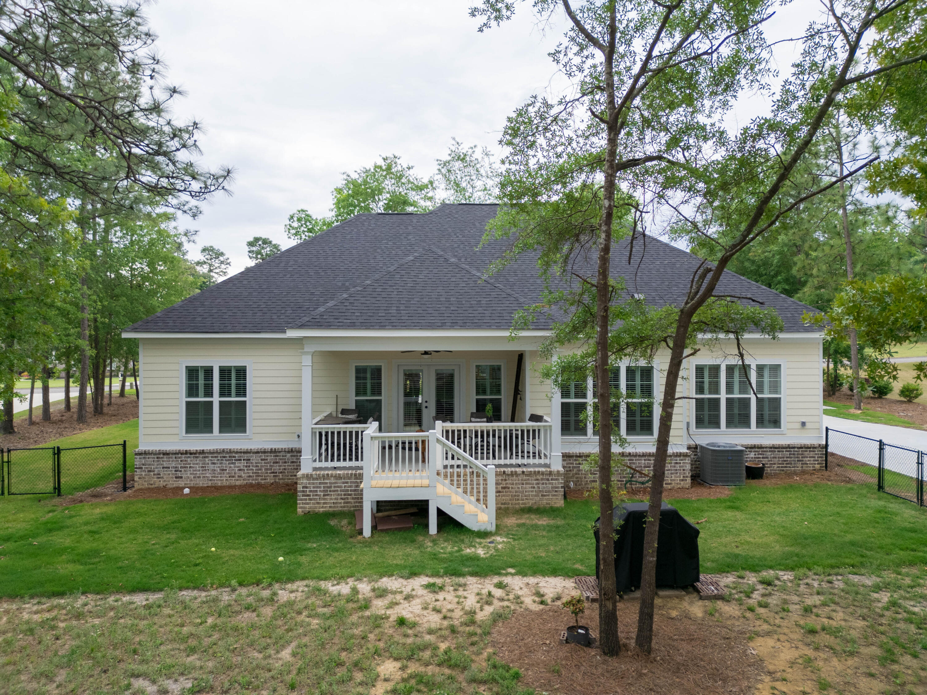 260 SADDLEBROOK Trail