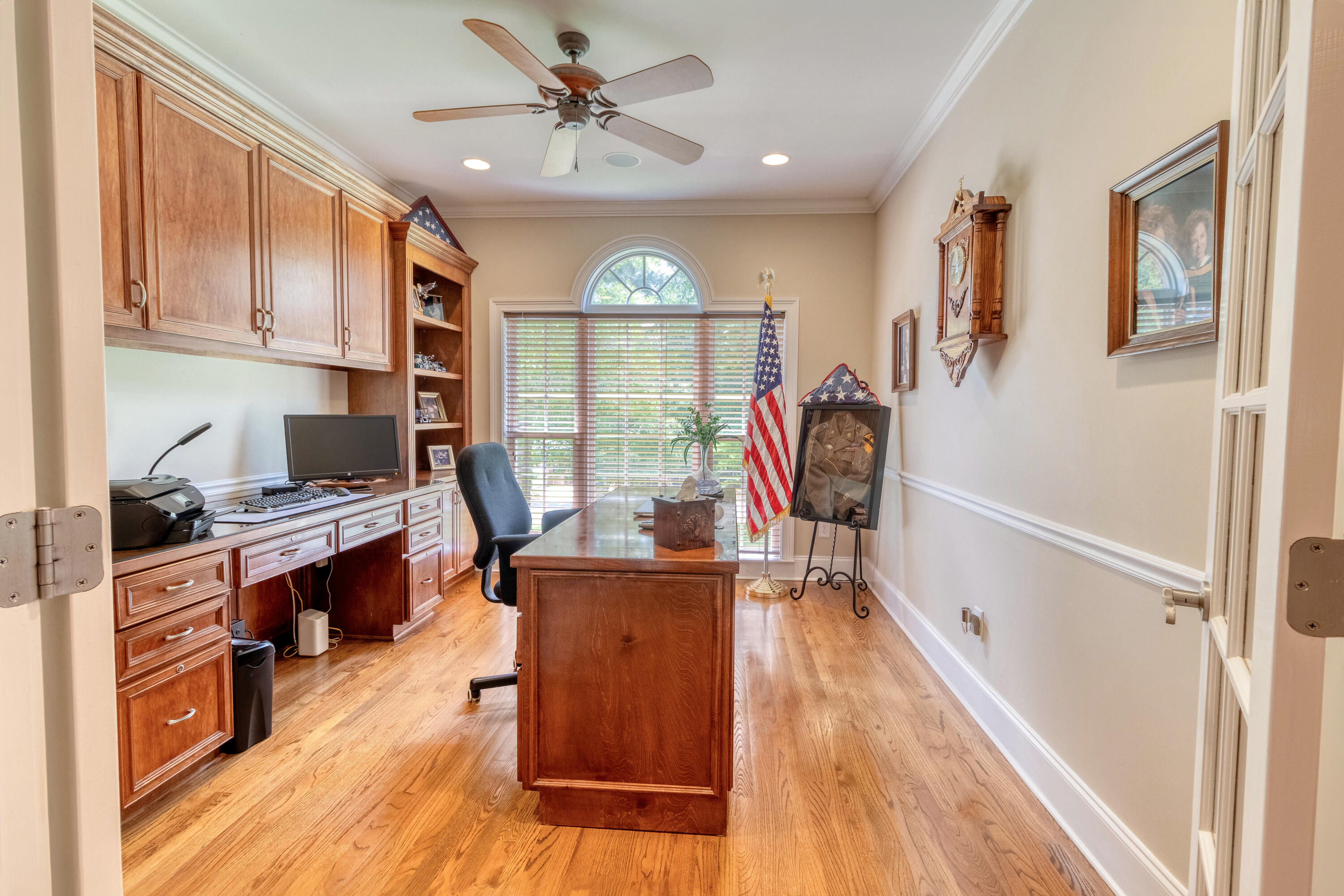 5428 BELLE MEAD Drive