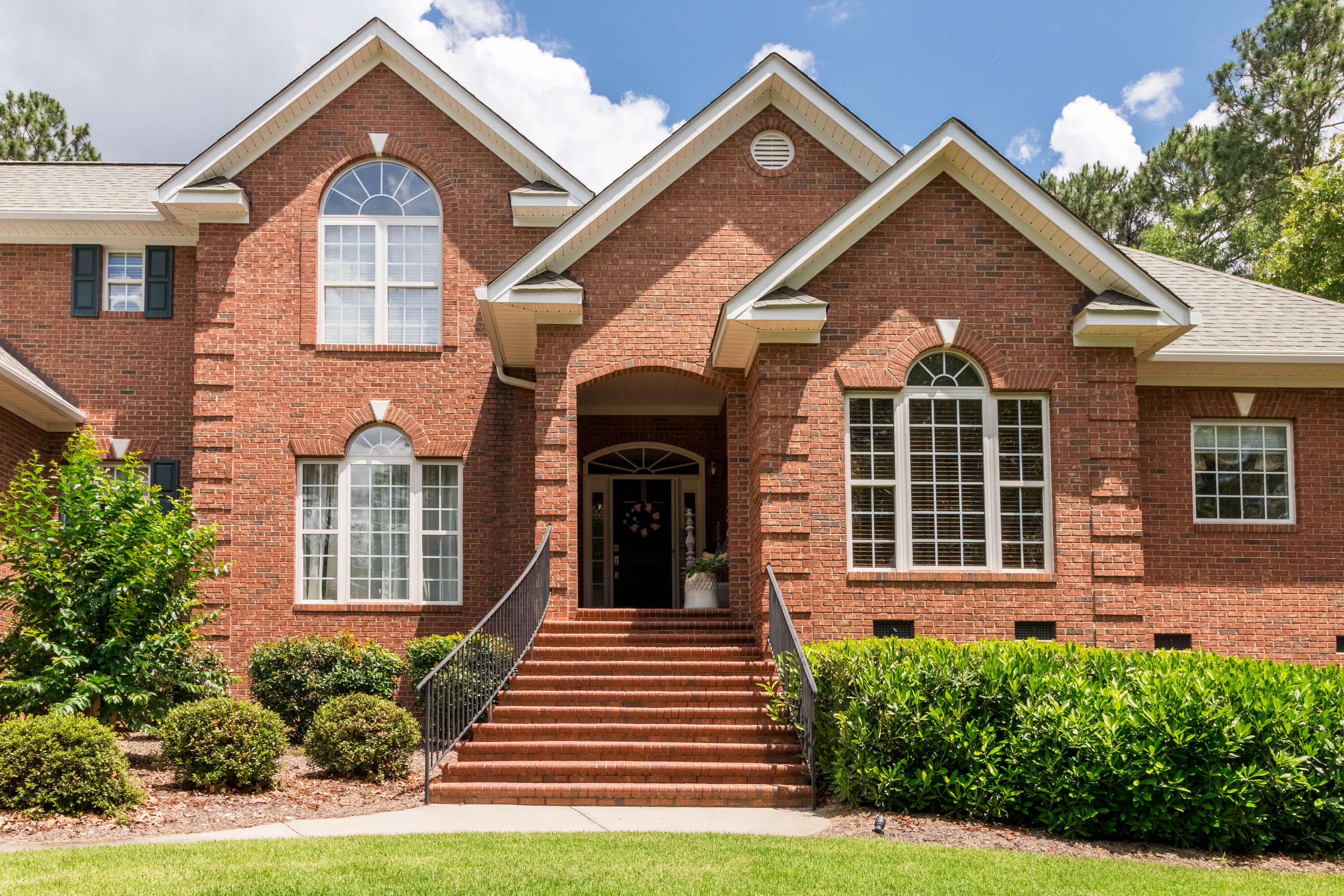 5428 BELLE MEAD Drive