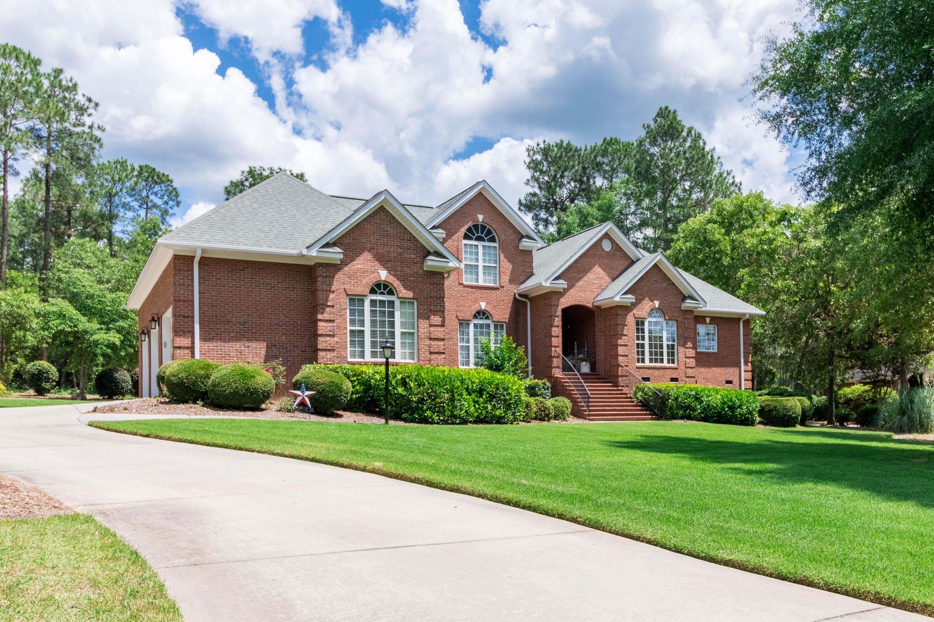 5428 BELLE MEAD Drive