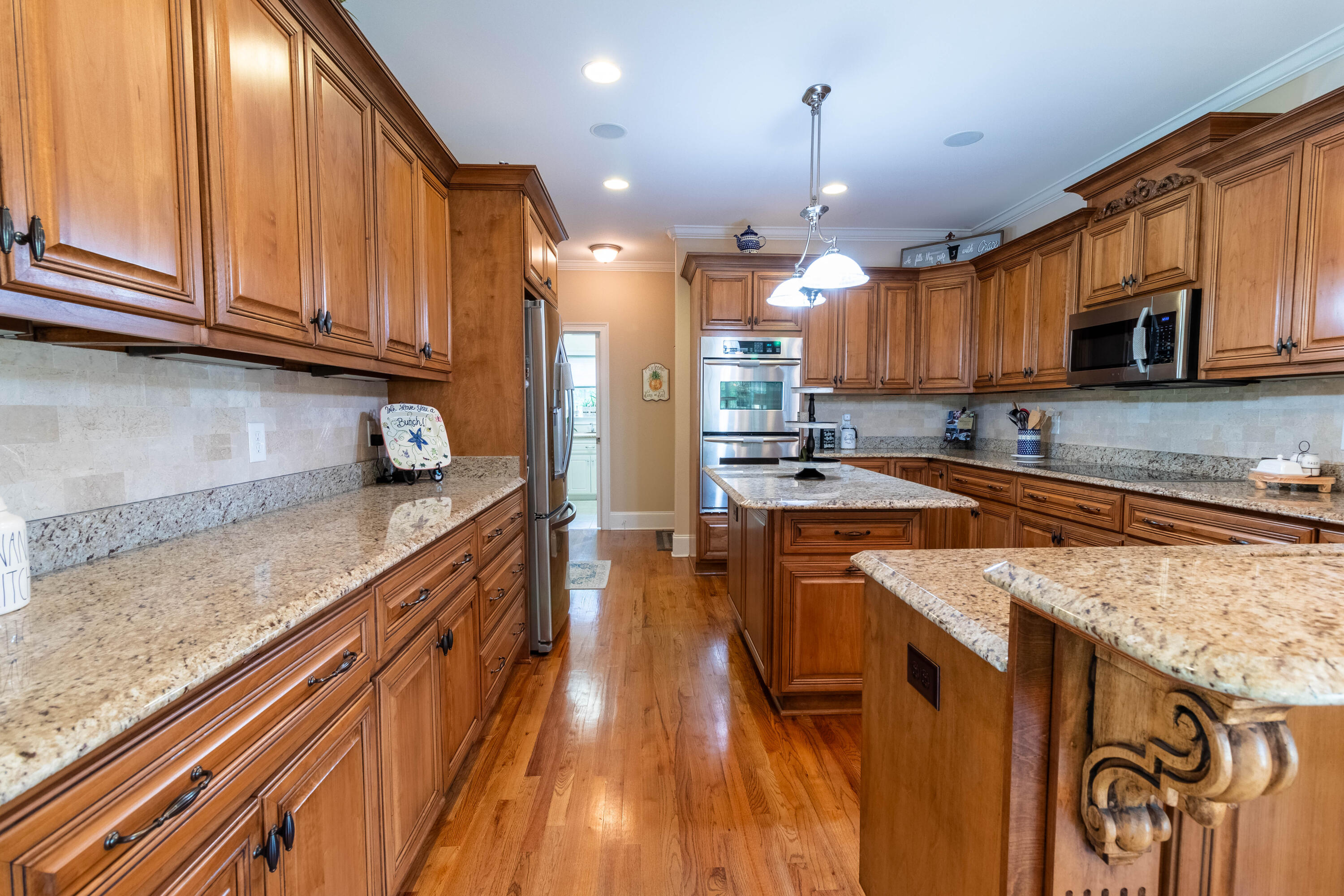 5428 BELLE MEAD Drive