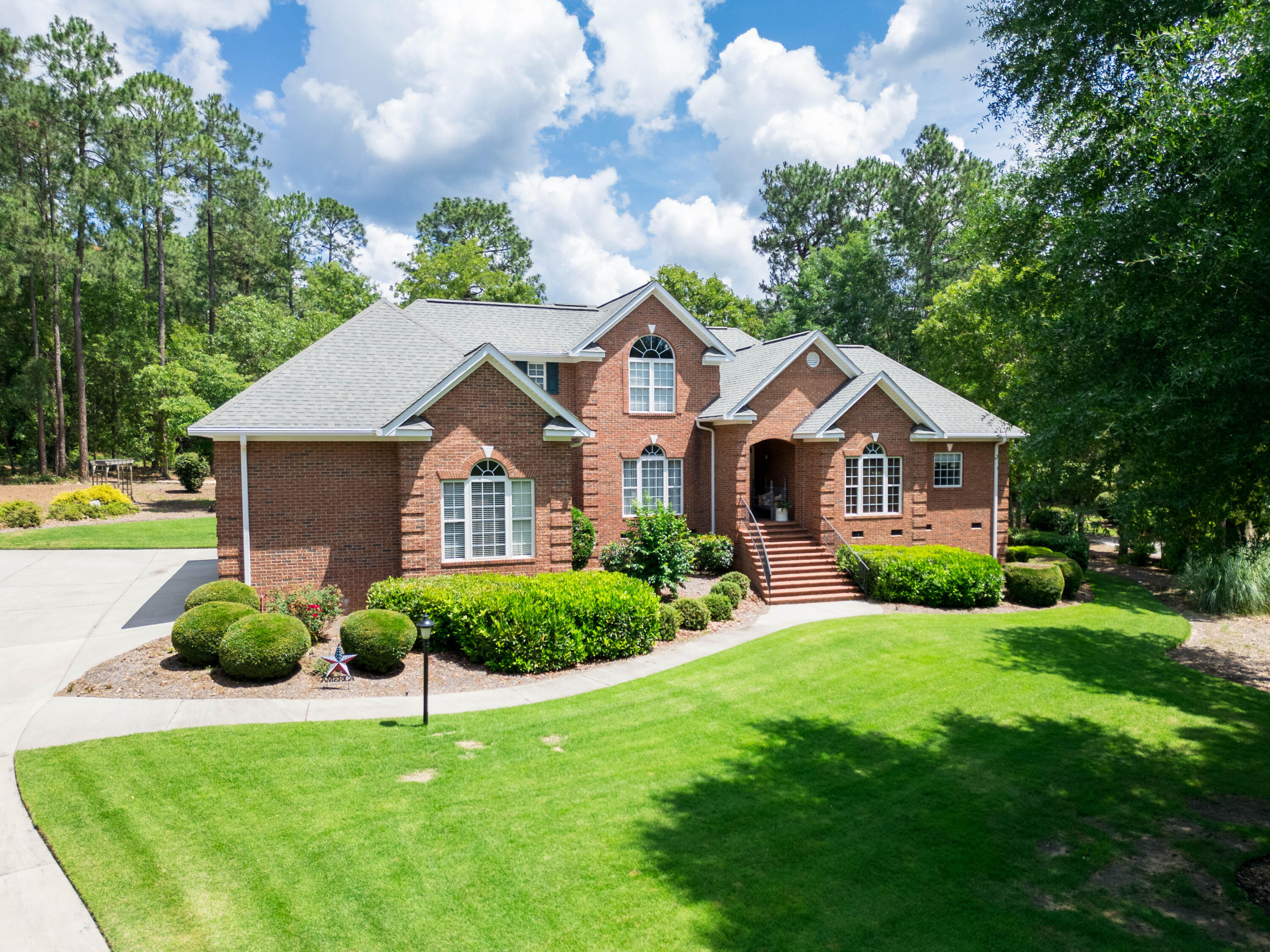 5428 BELLE MEAD Drive