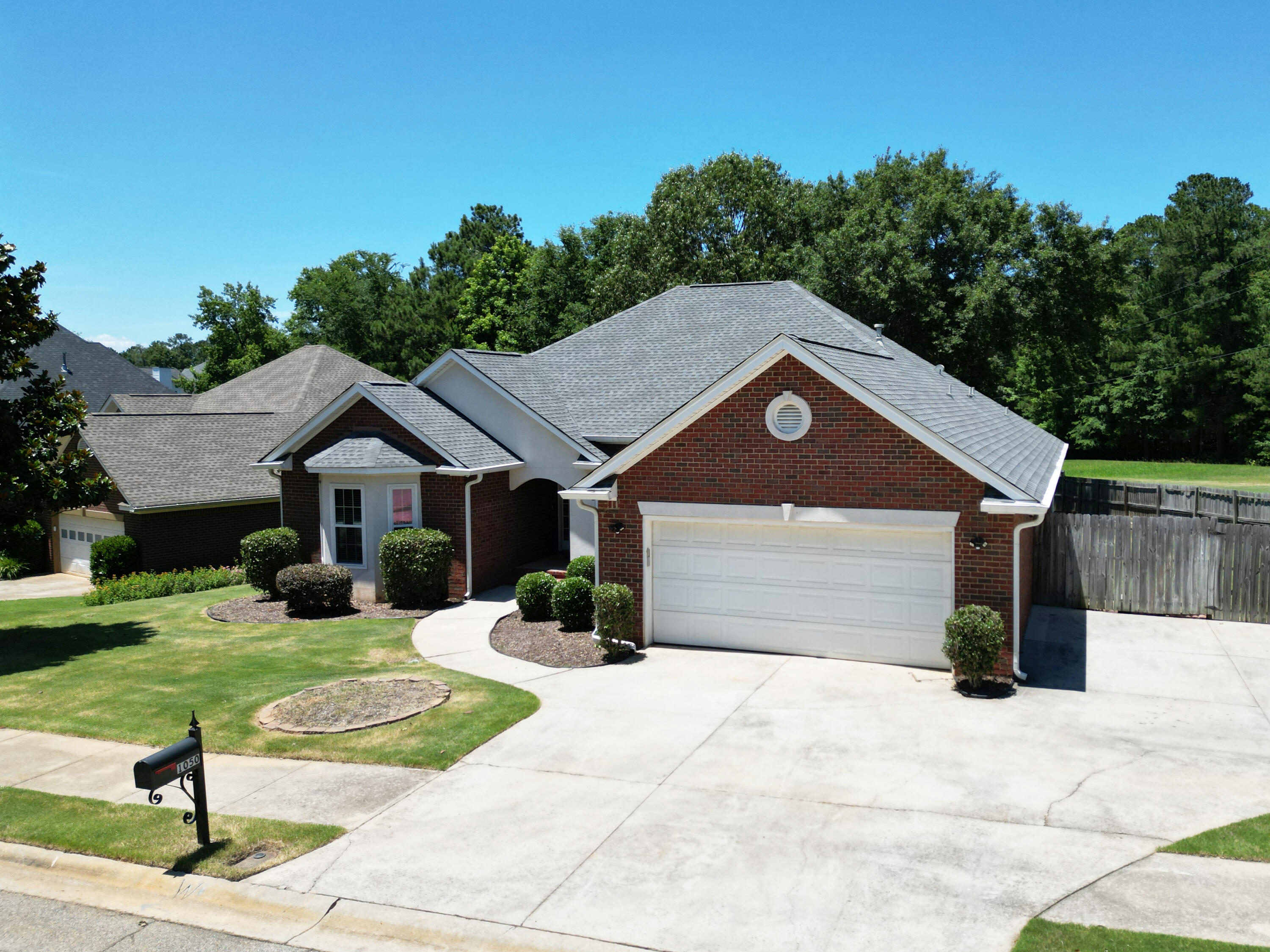 1050 BLACKFOOT Drive