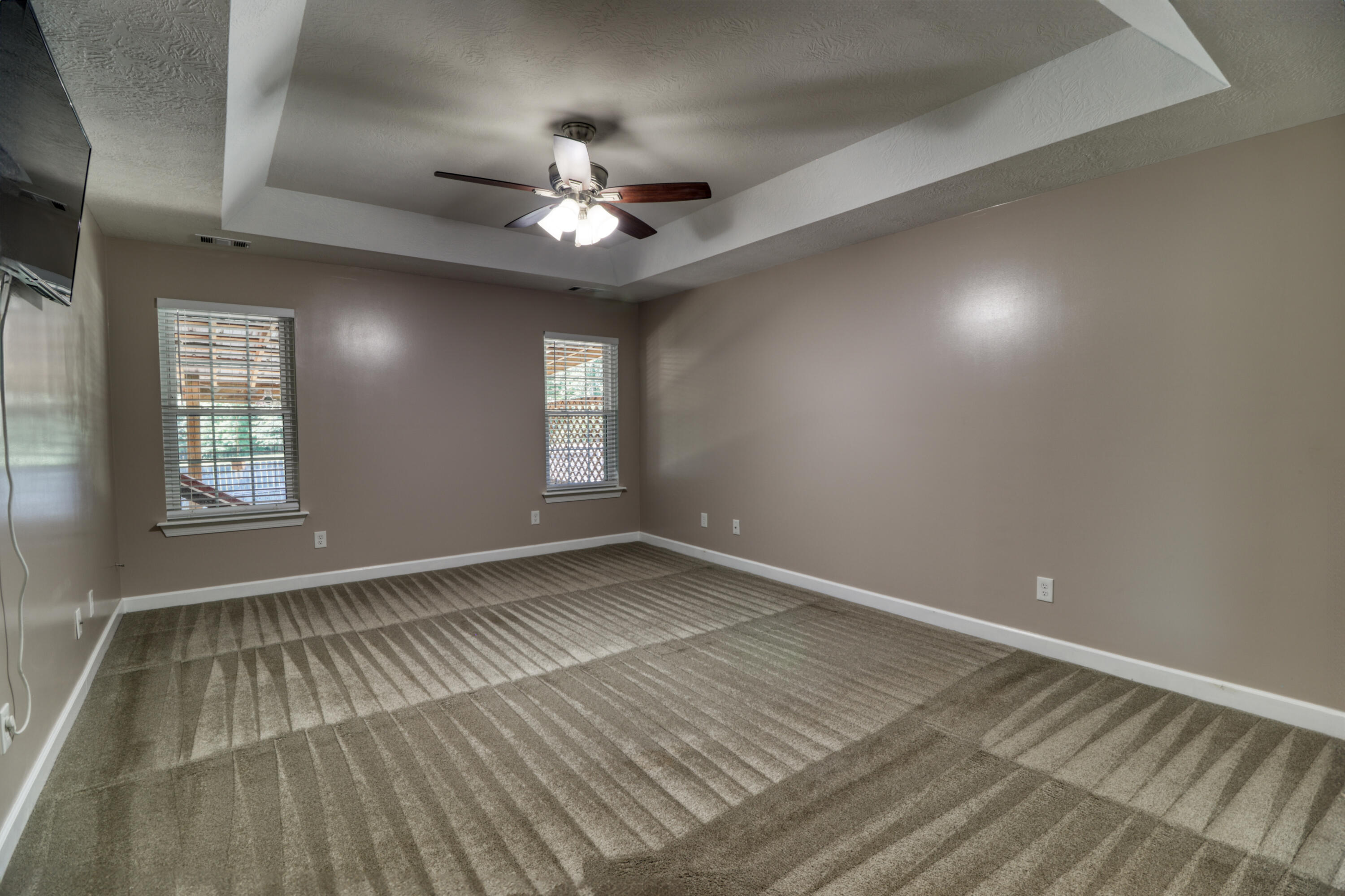 1050 BLACKFOOT Drive