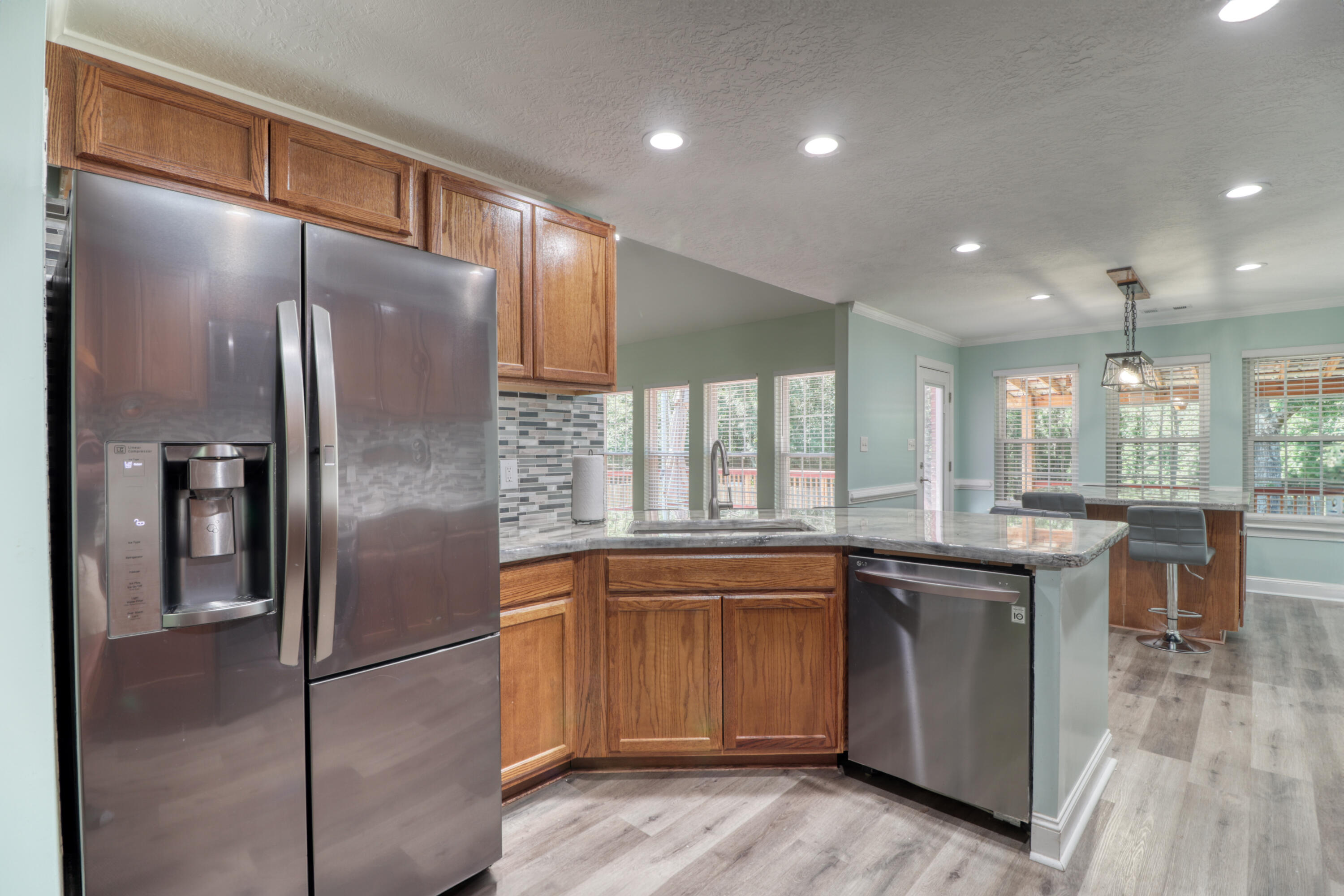 1050 BLACKFOOT Drive