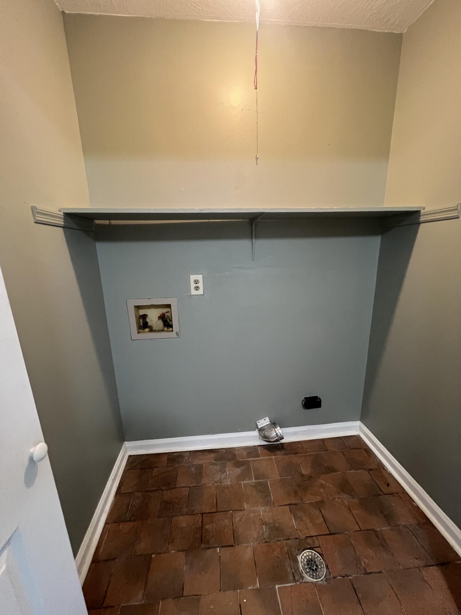 901 HUNTING HORN Way