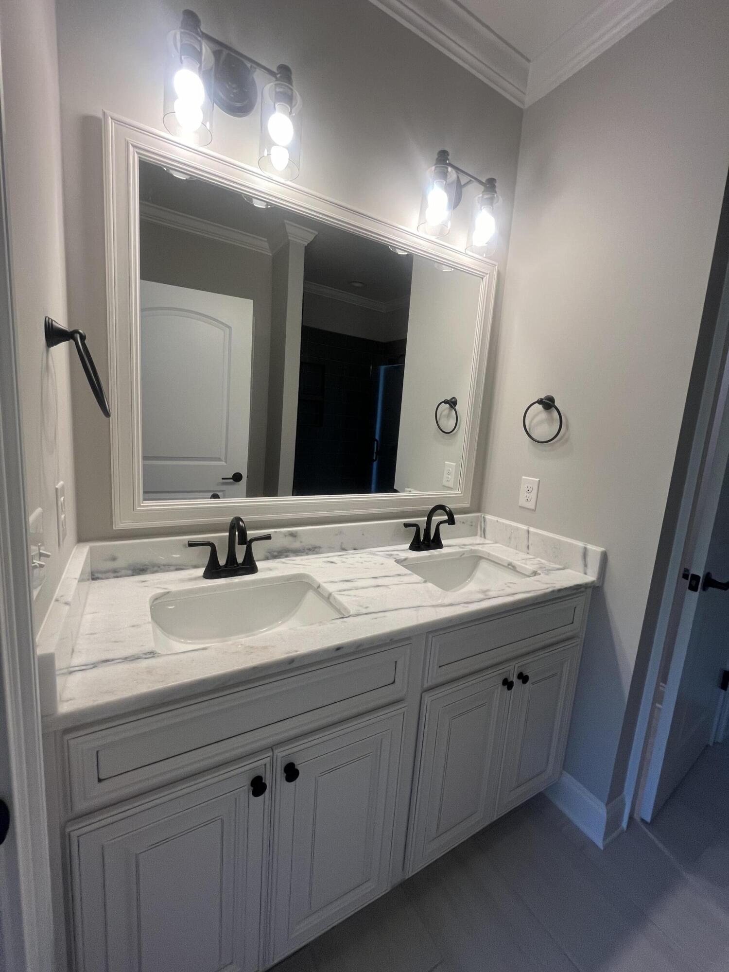 522 OAKLEY GROVE CIRCLE