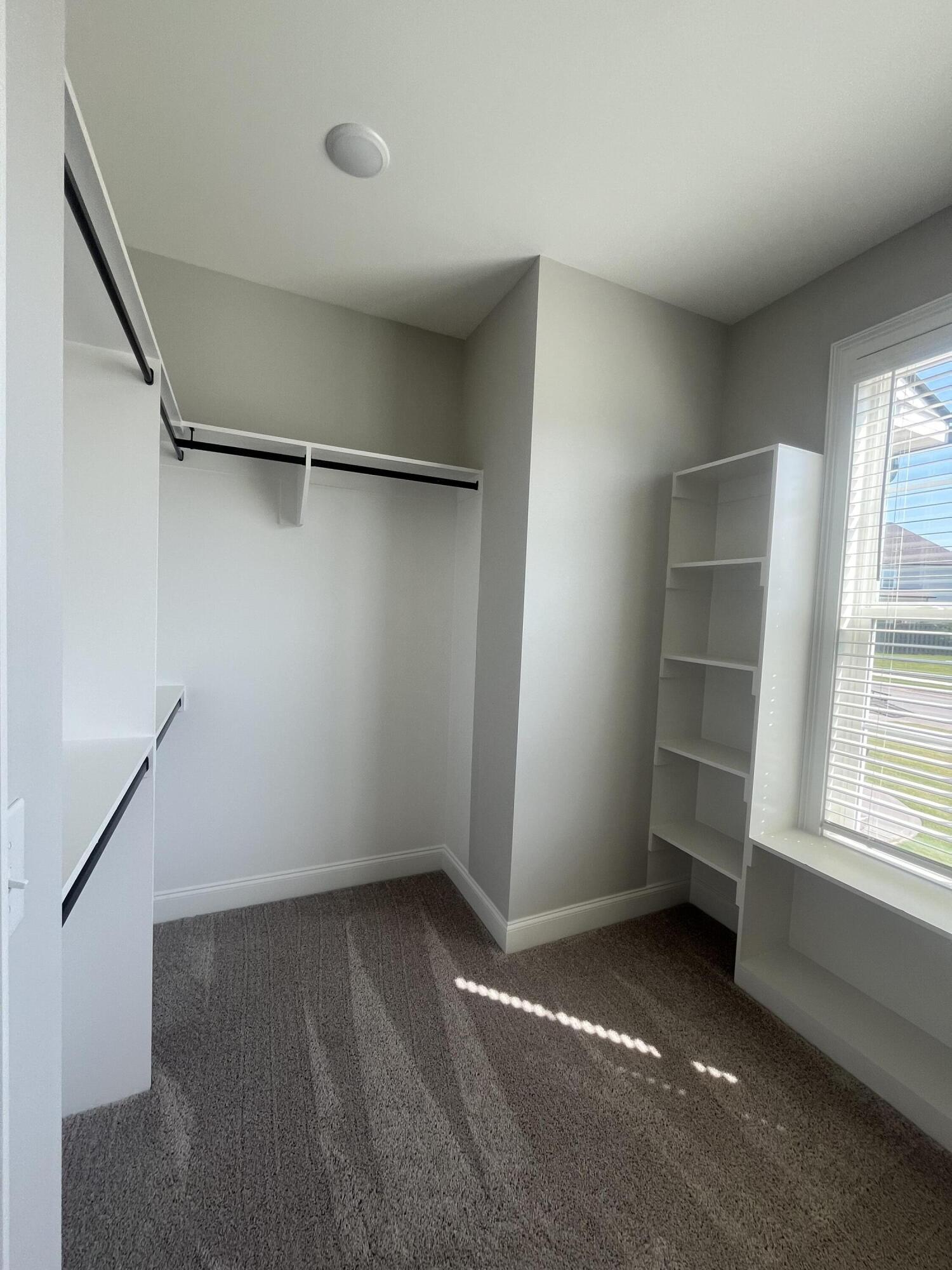 522 OAKLEY GROVE CIRCLE