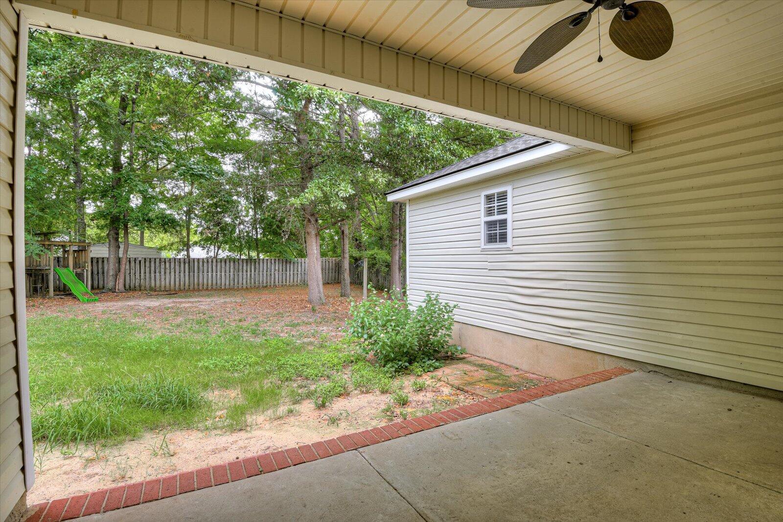 2055 SYLVAN LAKE Drive