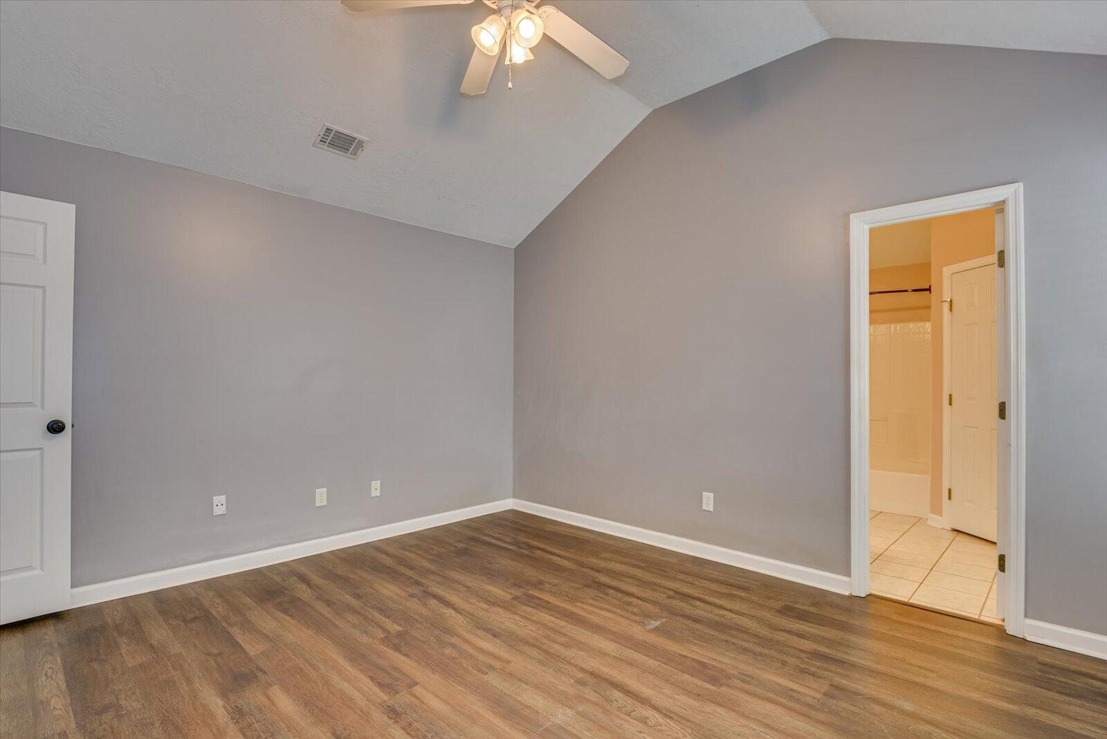 2055 SYLVAN LAKE Drive