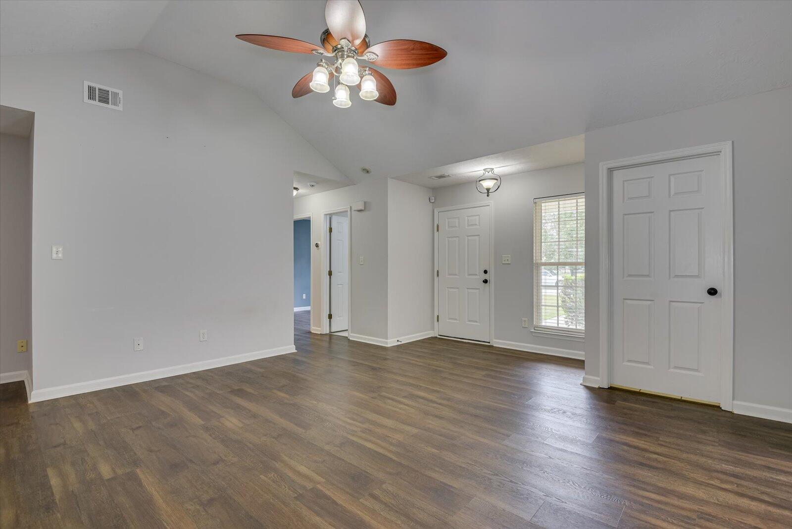 2055 SYLVAN LAKE Drive