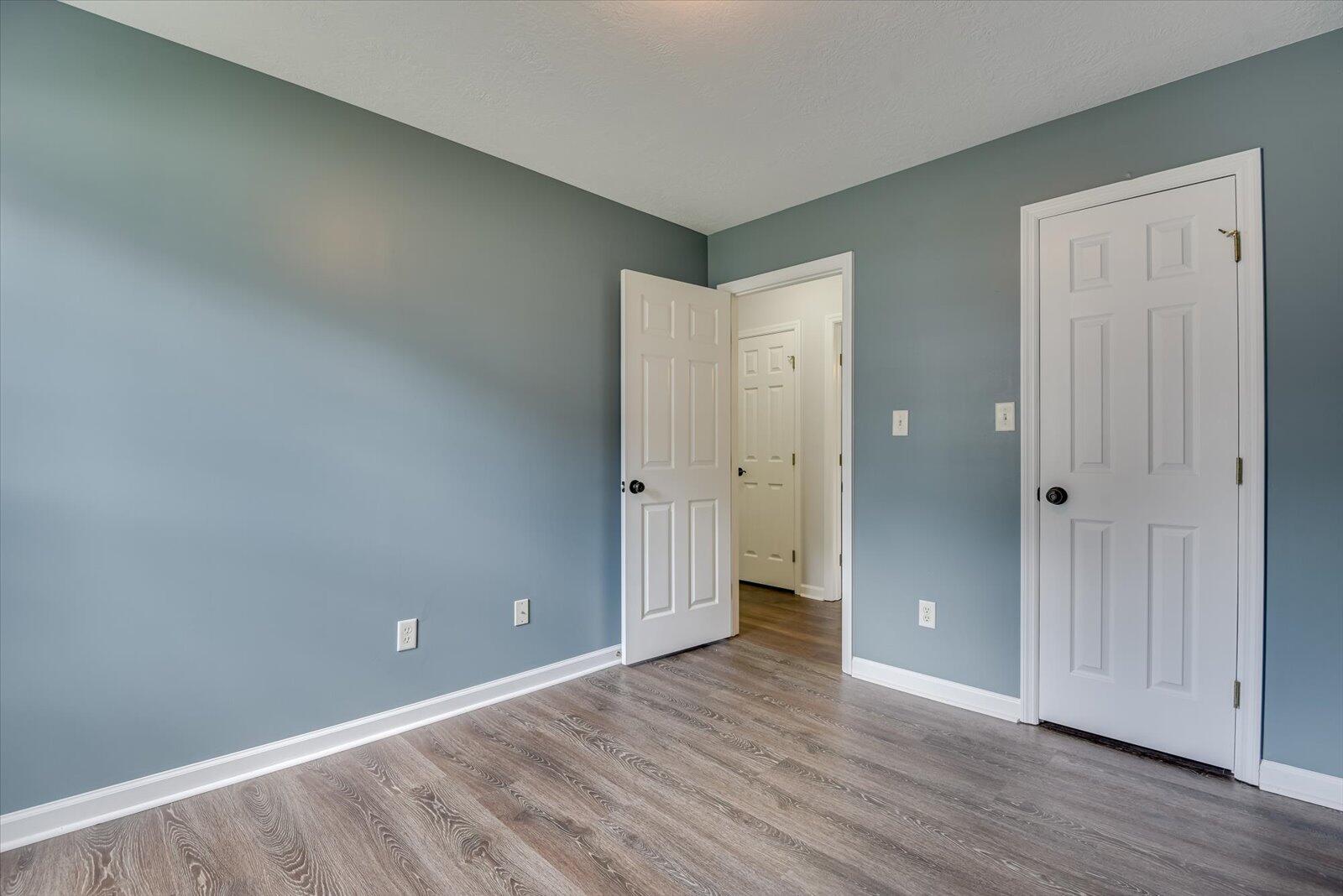 2055 SYLVAN LAKE Drive