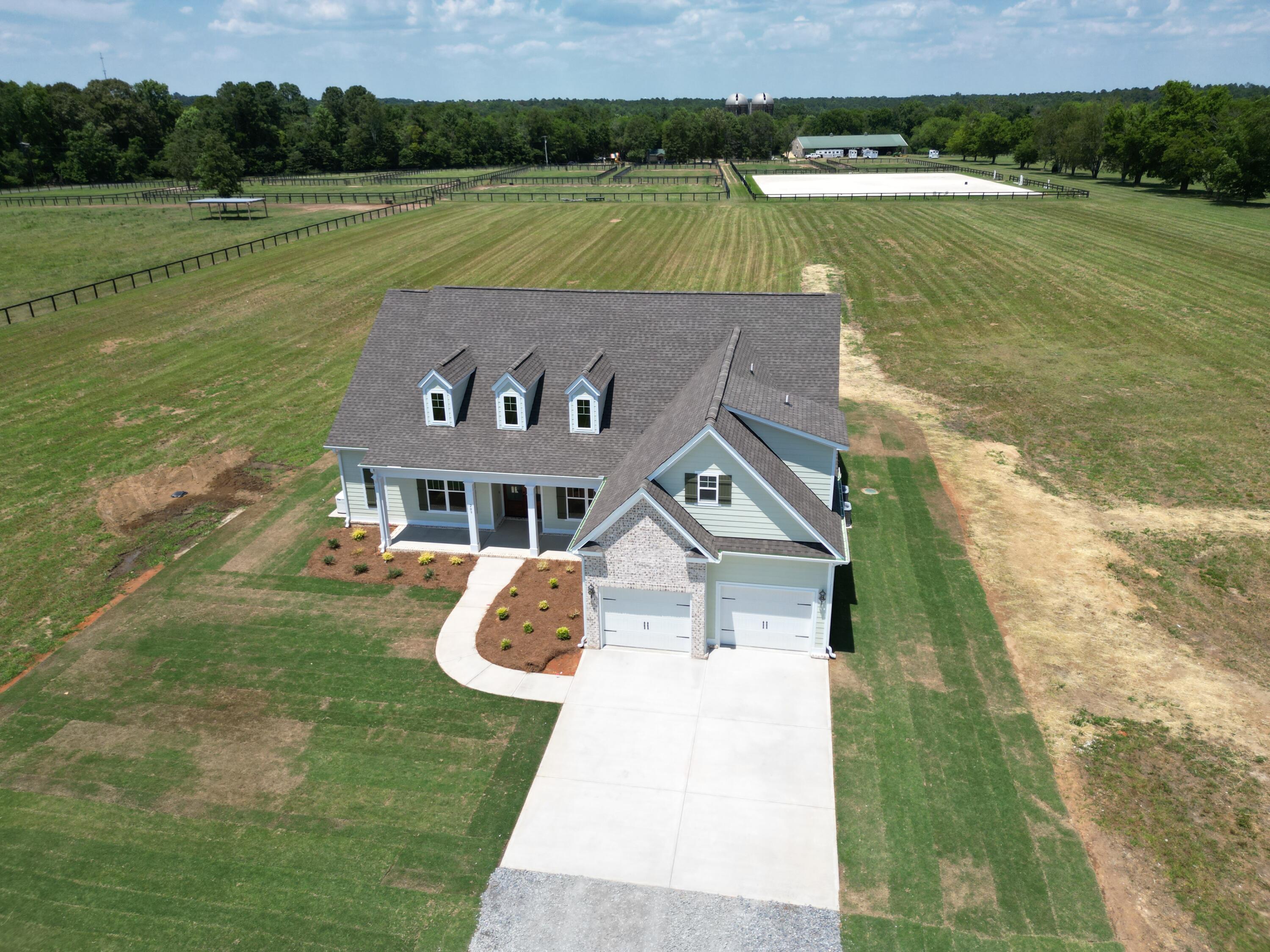 209 COWDRY PARK Road