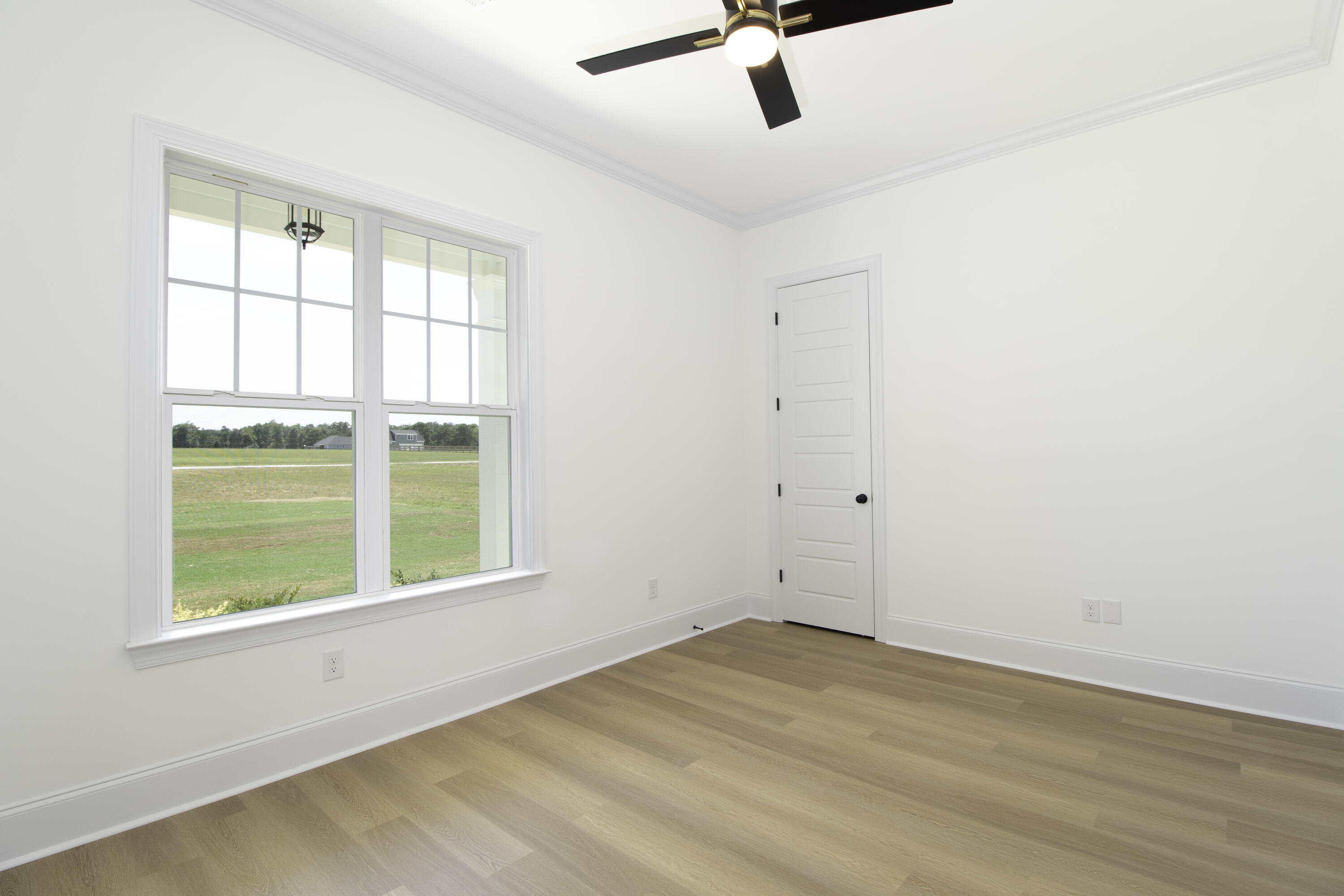 209 COWDRY PARK Road