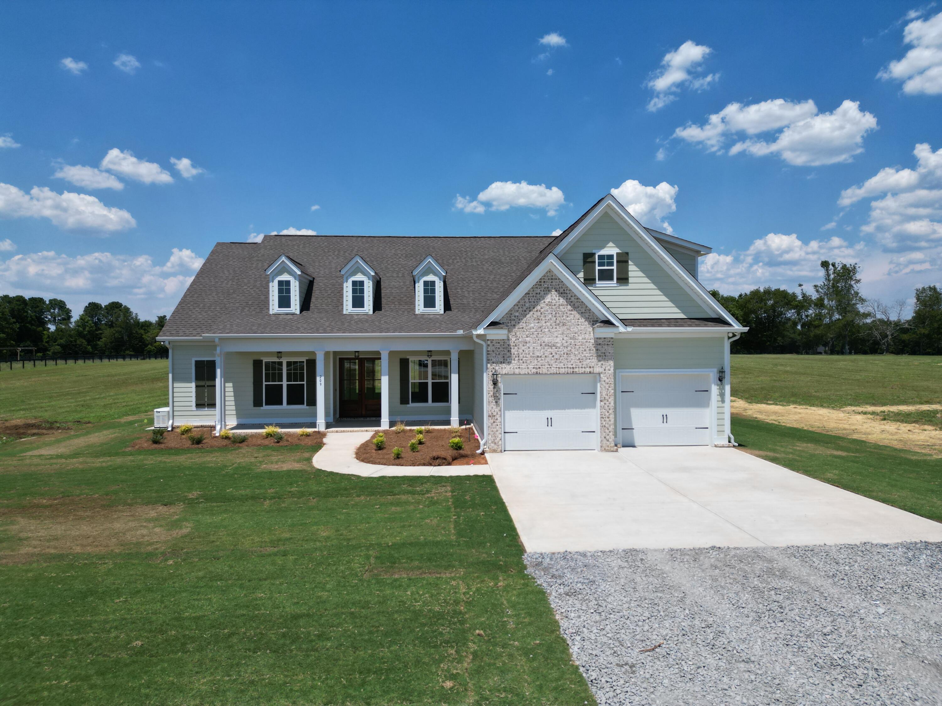 209 COWDRY PARK Road