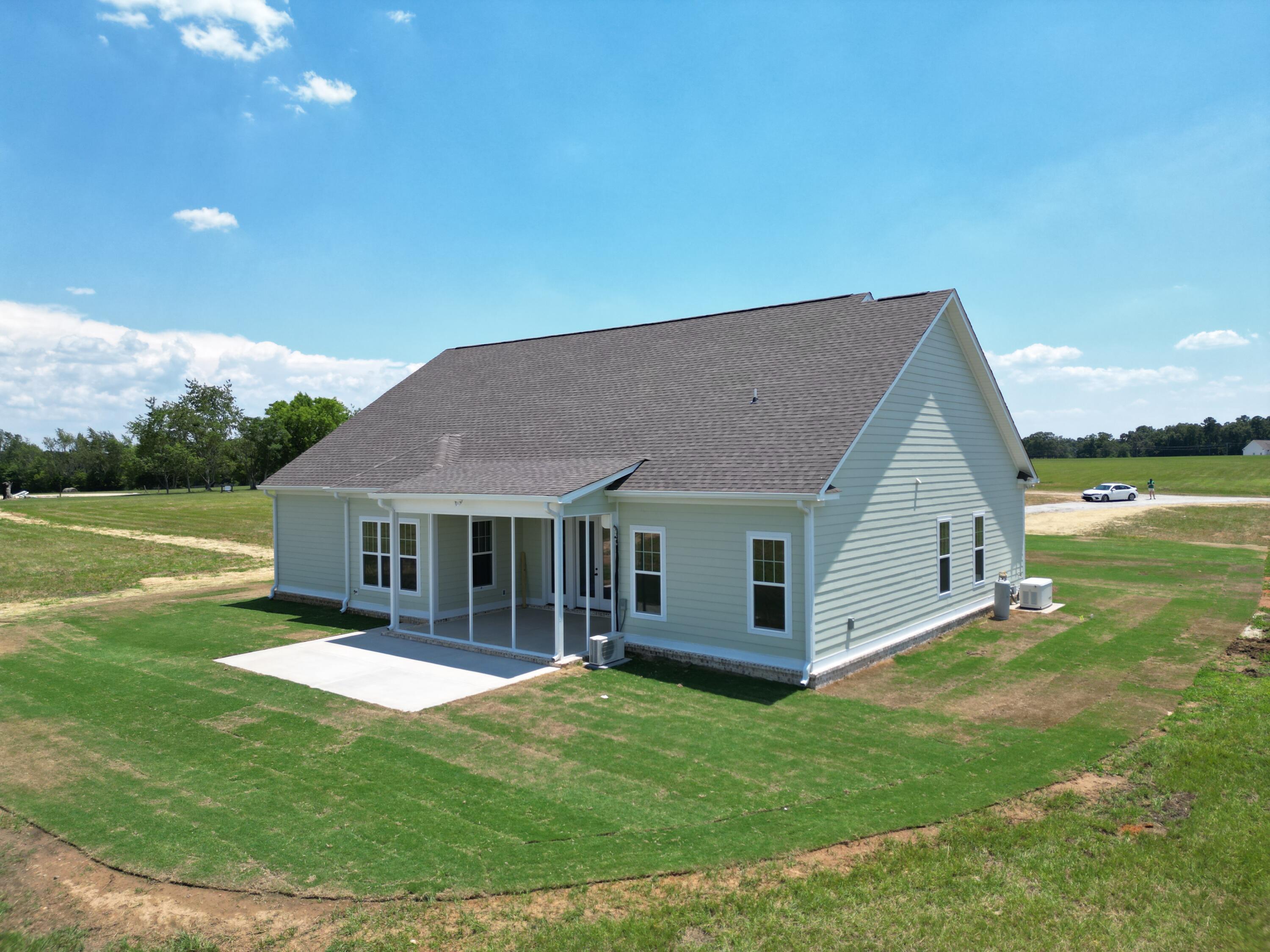 209 COWDRY PARK Road