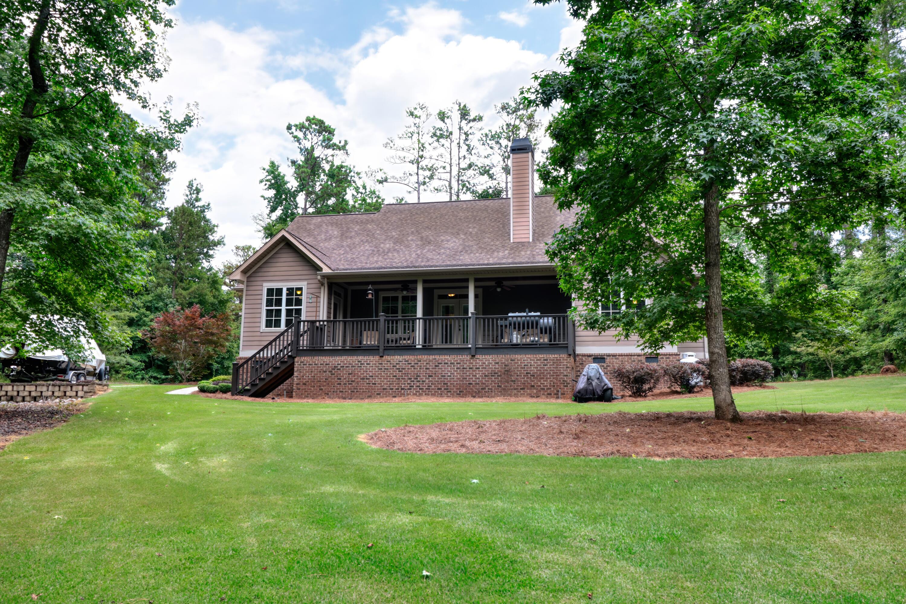 959 CURRYTOWNE Boulevard