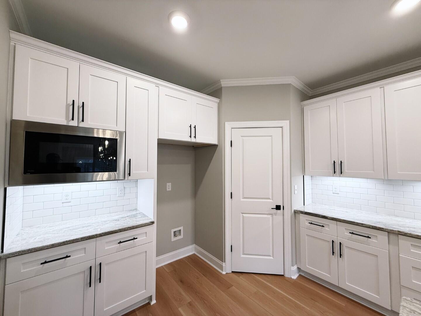 5245 CHARNWOOD FOREST Circle