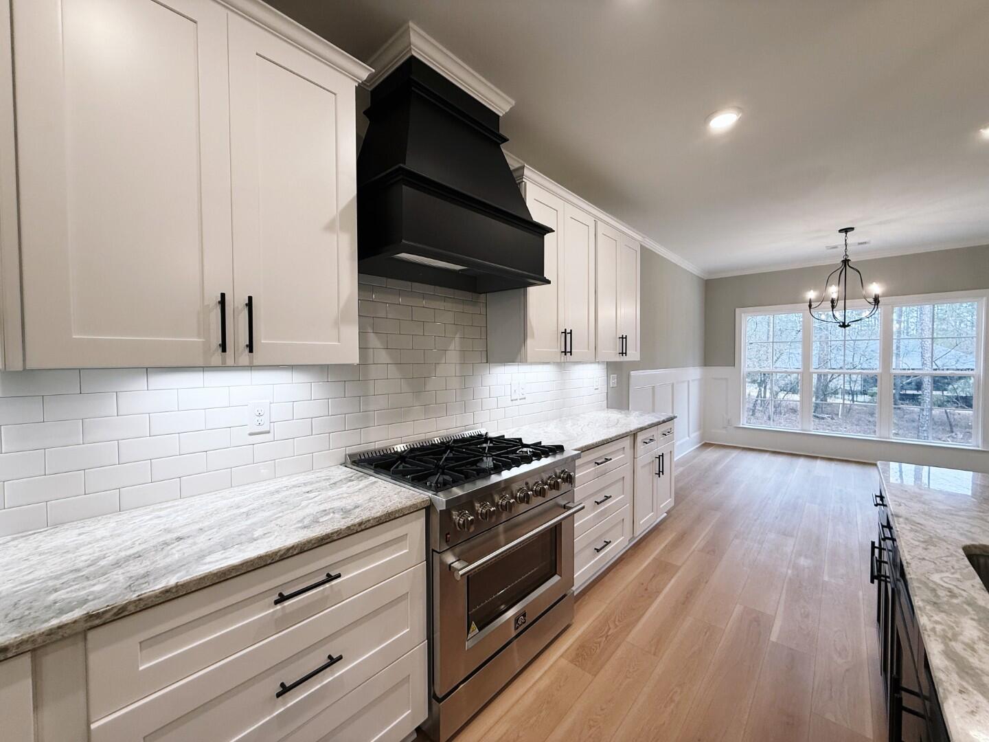 5245 CHARNWOOD FOREST Circle