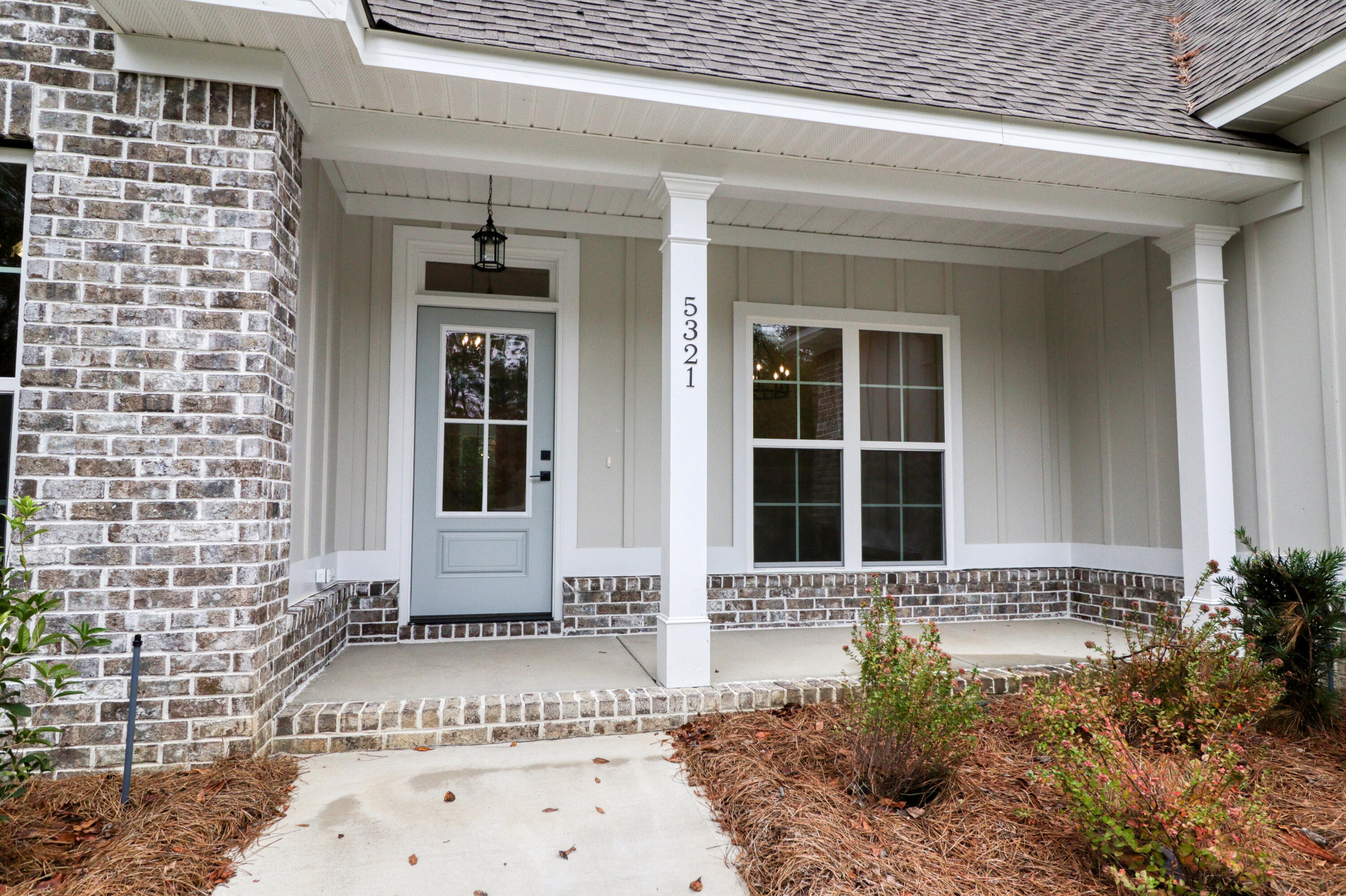 5321 CHARNWOOD FOREST Circle