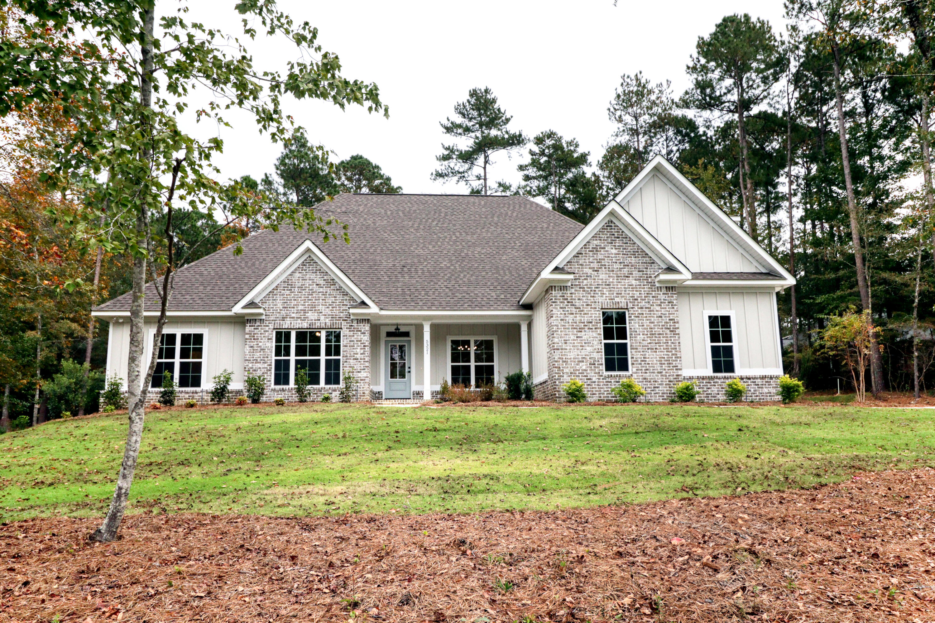 5321 CHARNWOOD FOREST Circle