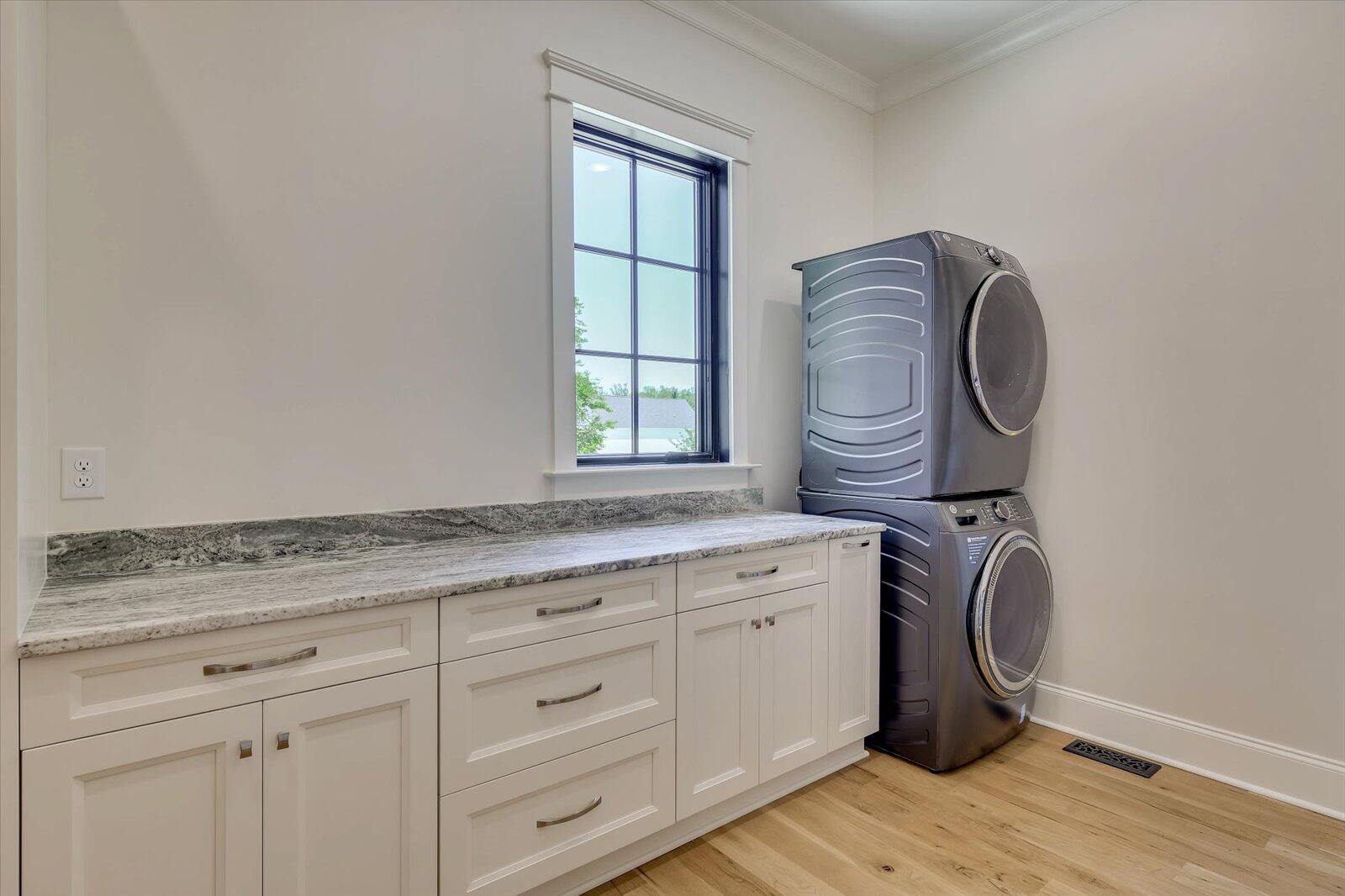 674 RIVERNORTH Drive