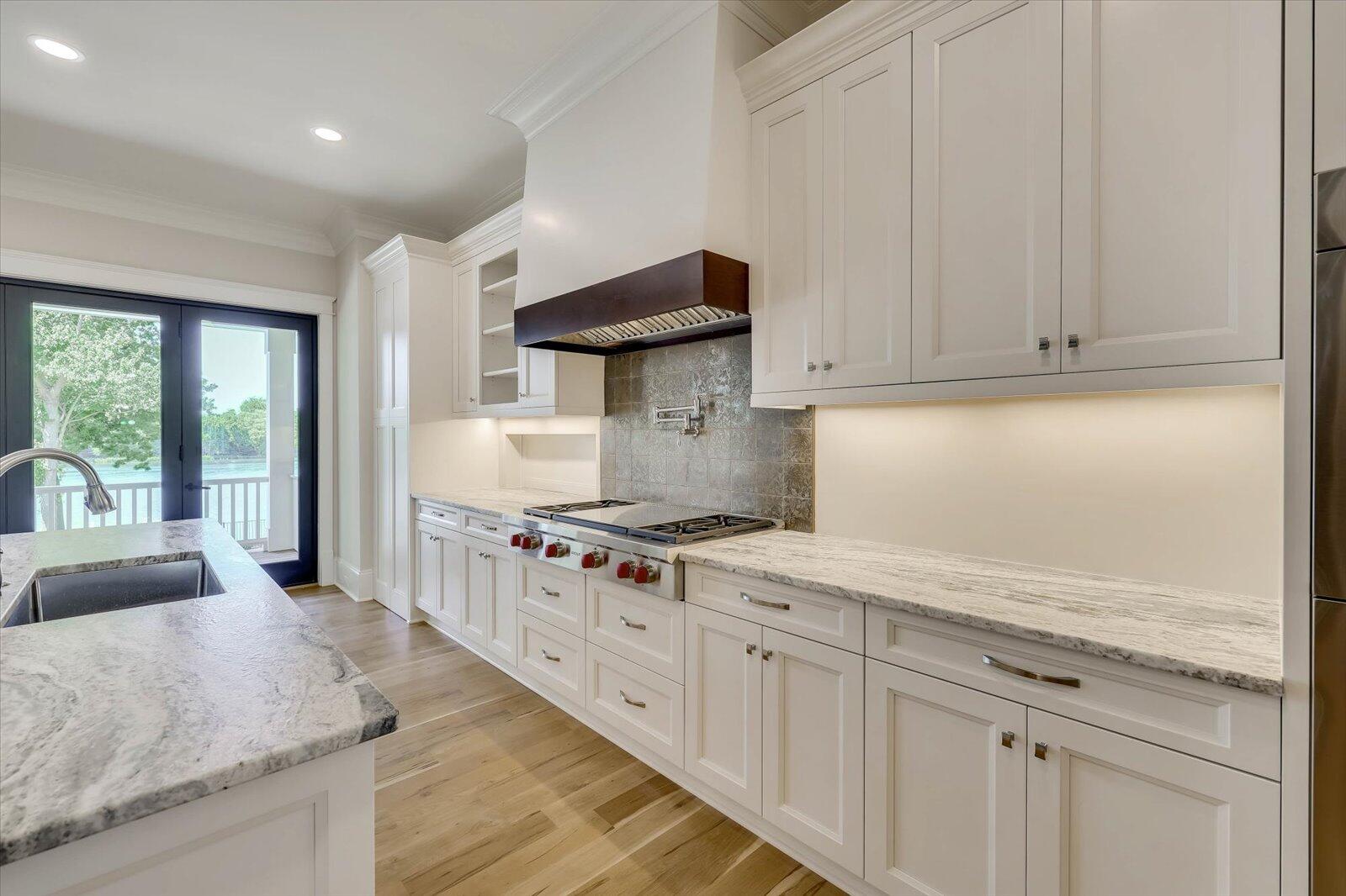 674 RIVERNORTH Drive