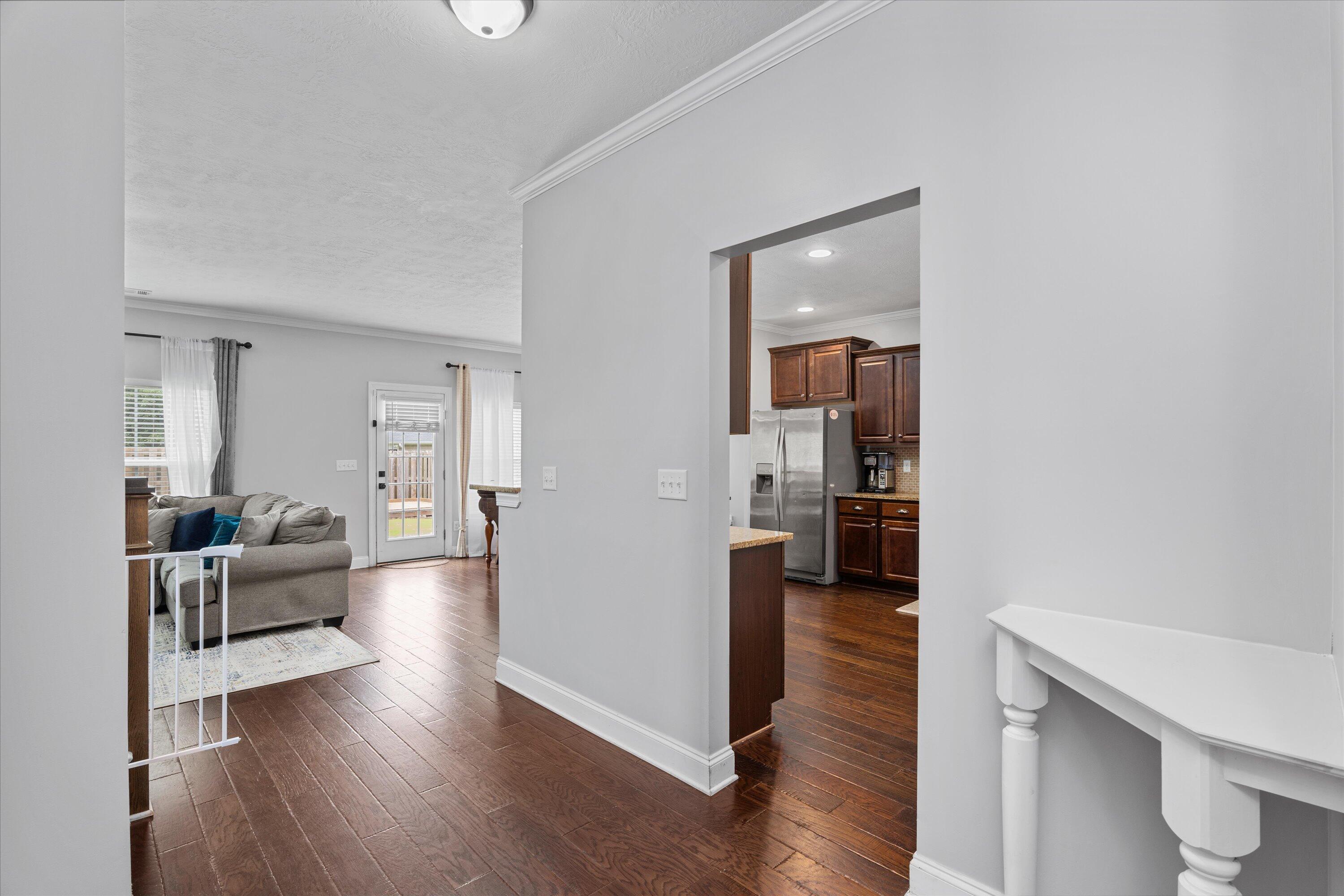 490 BRANTLEY COVE Circle