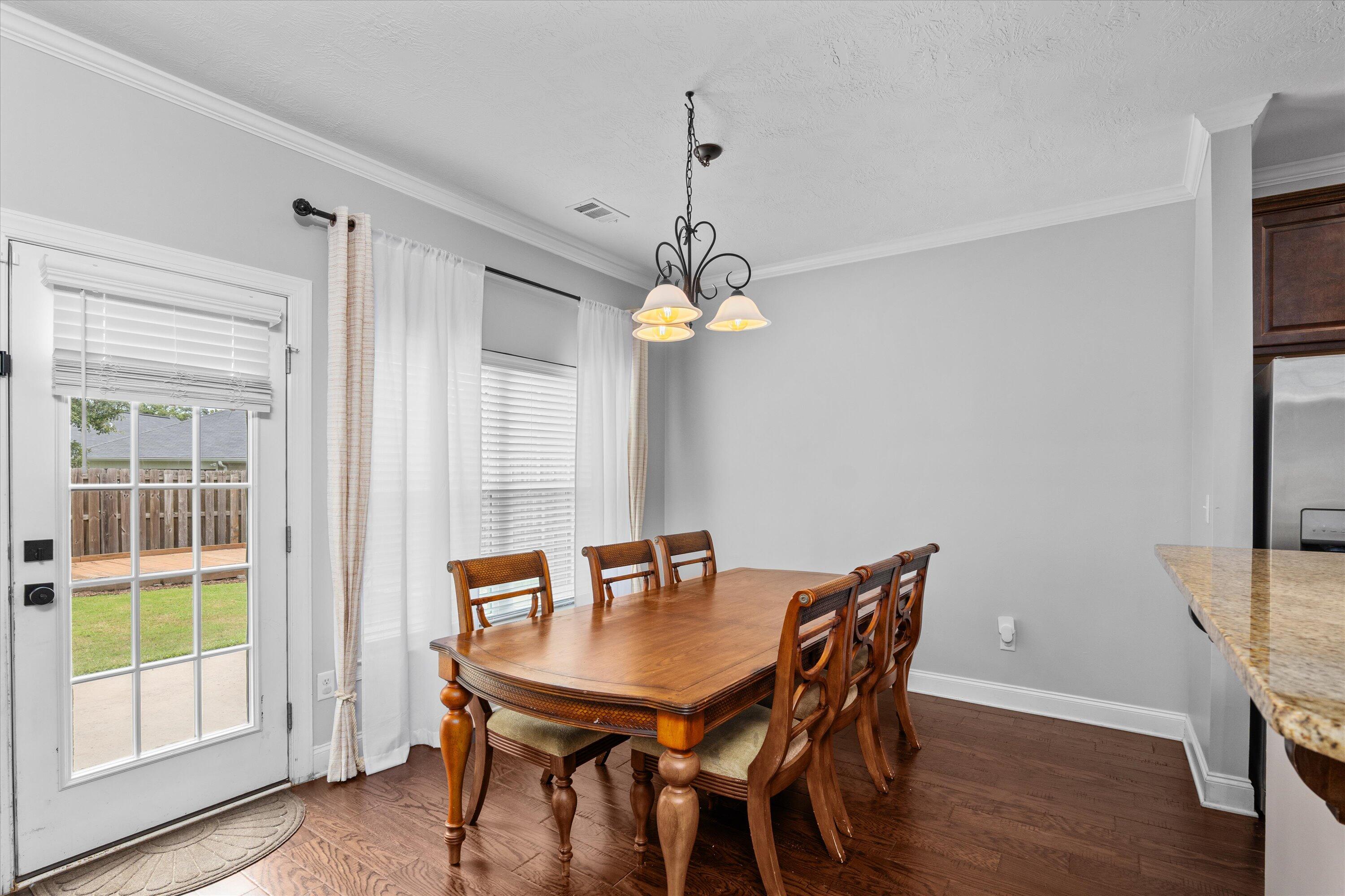 490 BRANTLEY COVE Circle