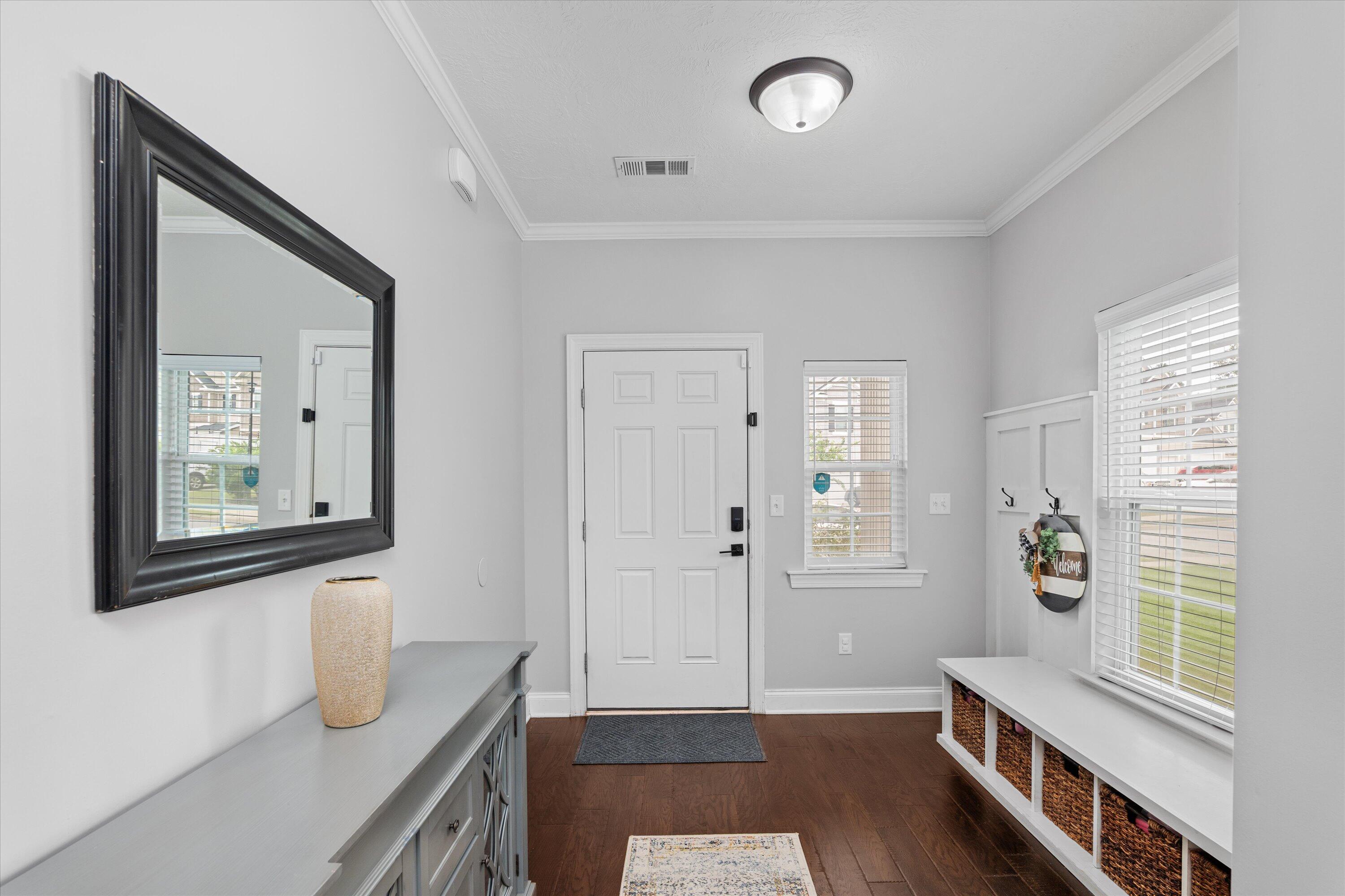 490 BRANTLEY COVE Circle