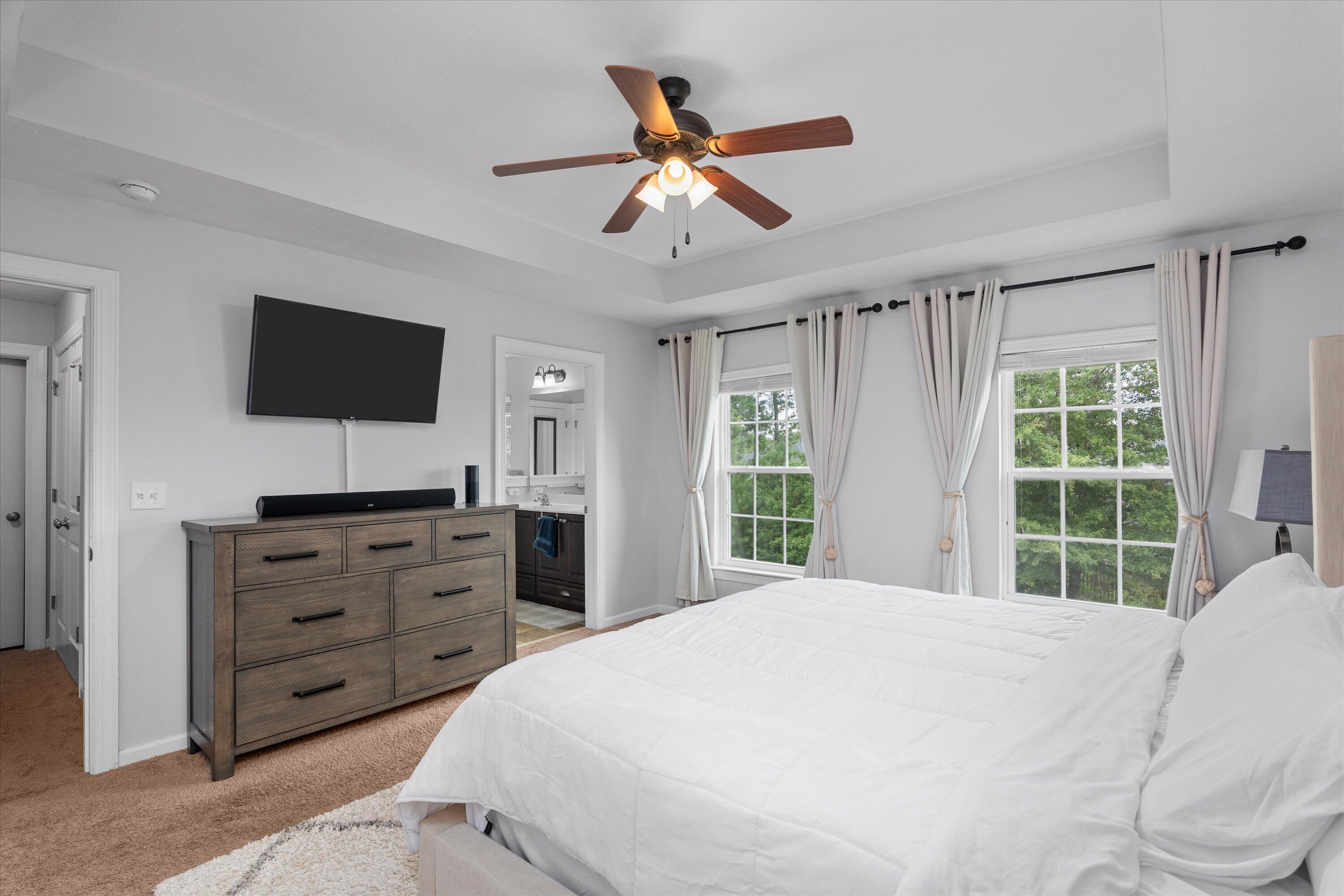 490 BRANTLEY COVE Circle