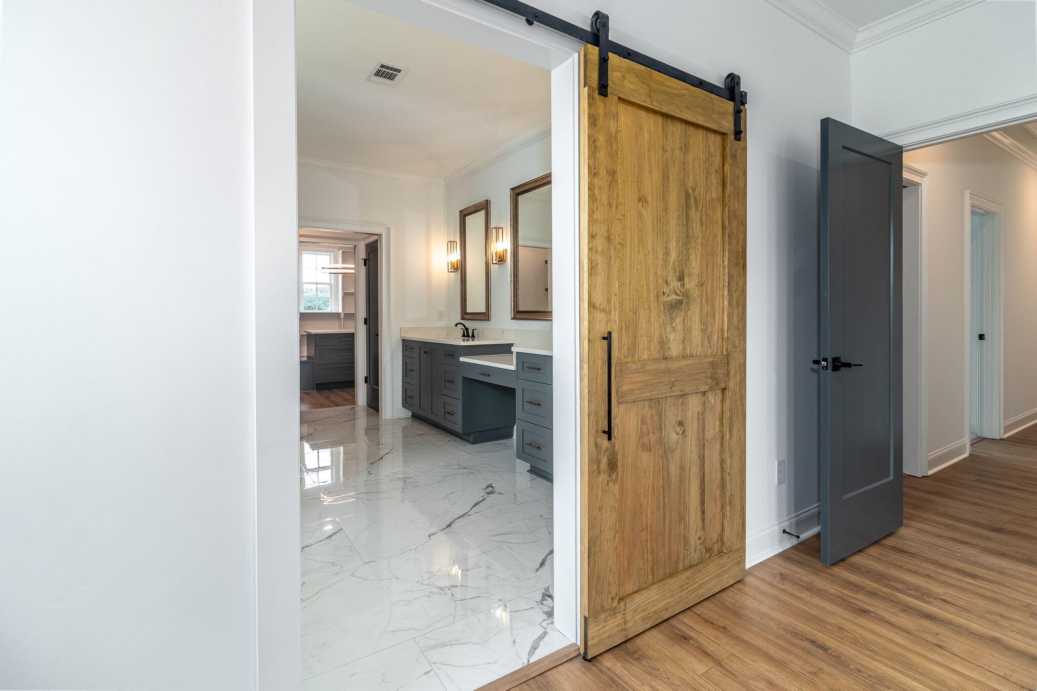 7015 WRENFIELD WAY Drive