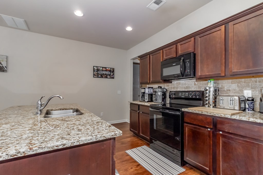 368 STABLEBRIDGE Drive