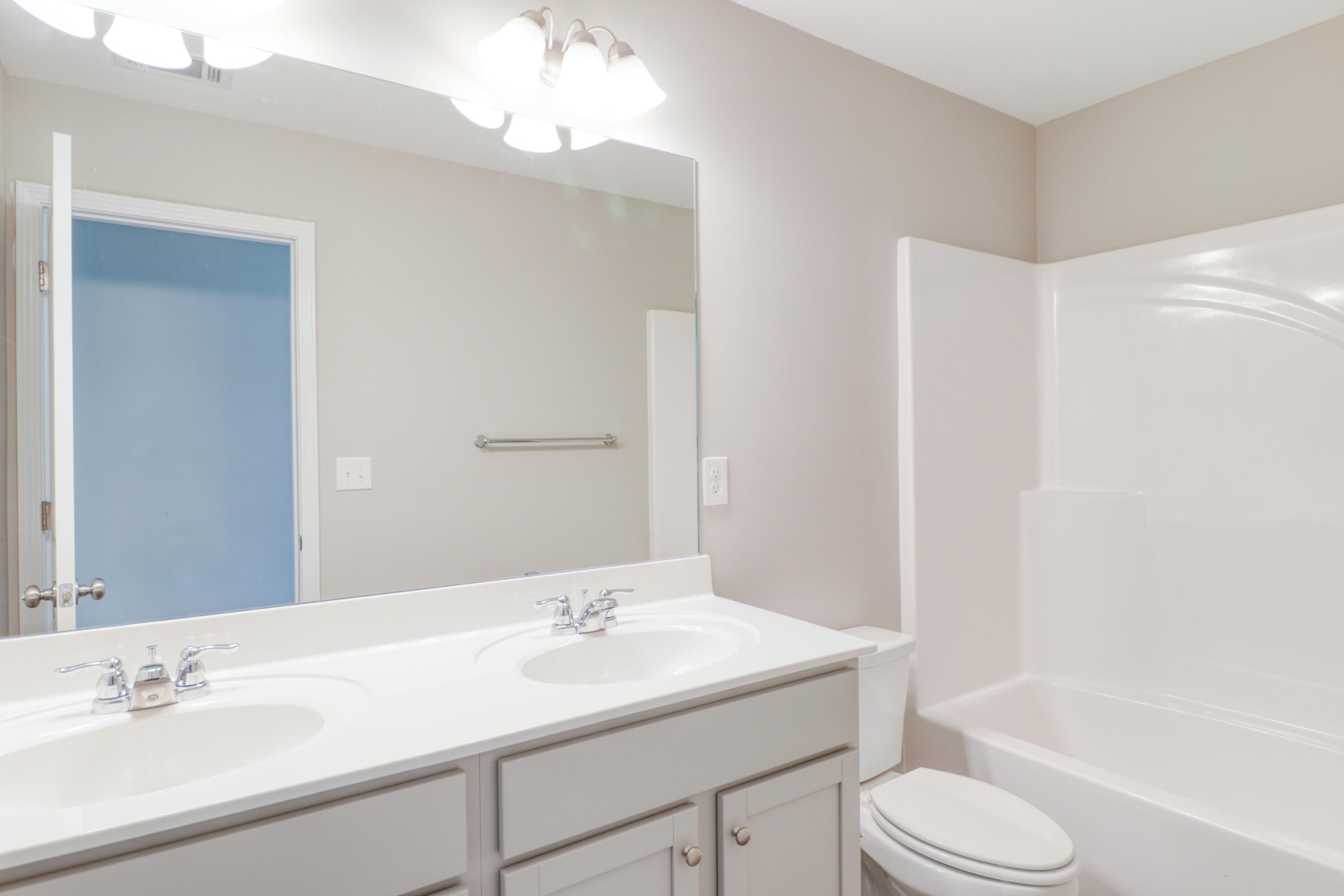 7092 FOGGY RIVER Drive