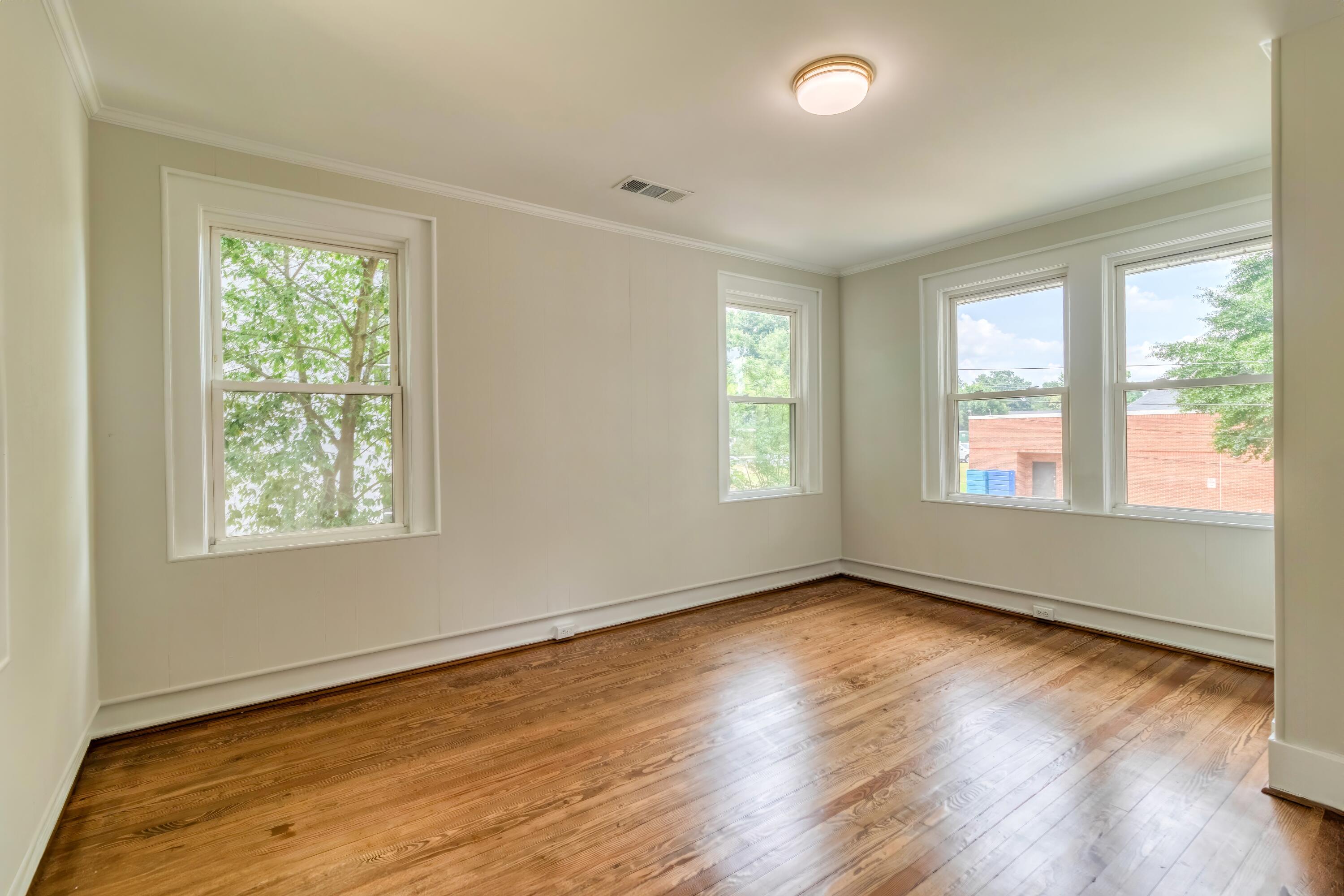 2002 BRANSFORD Avenue