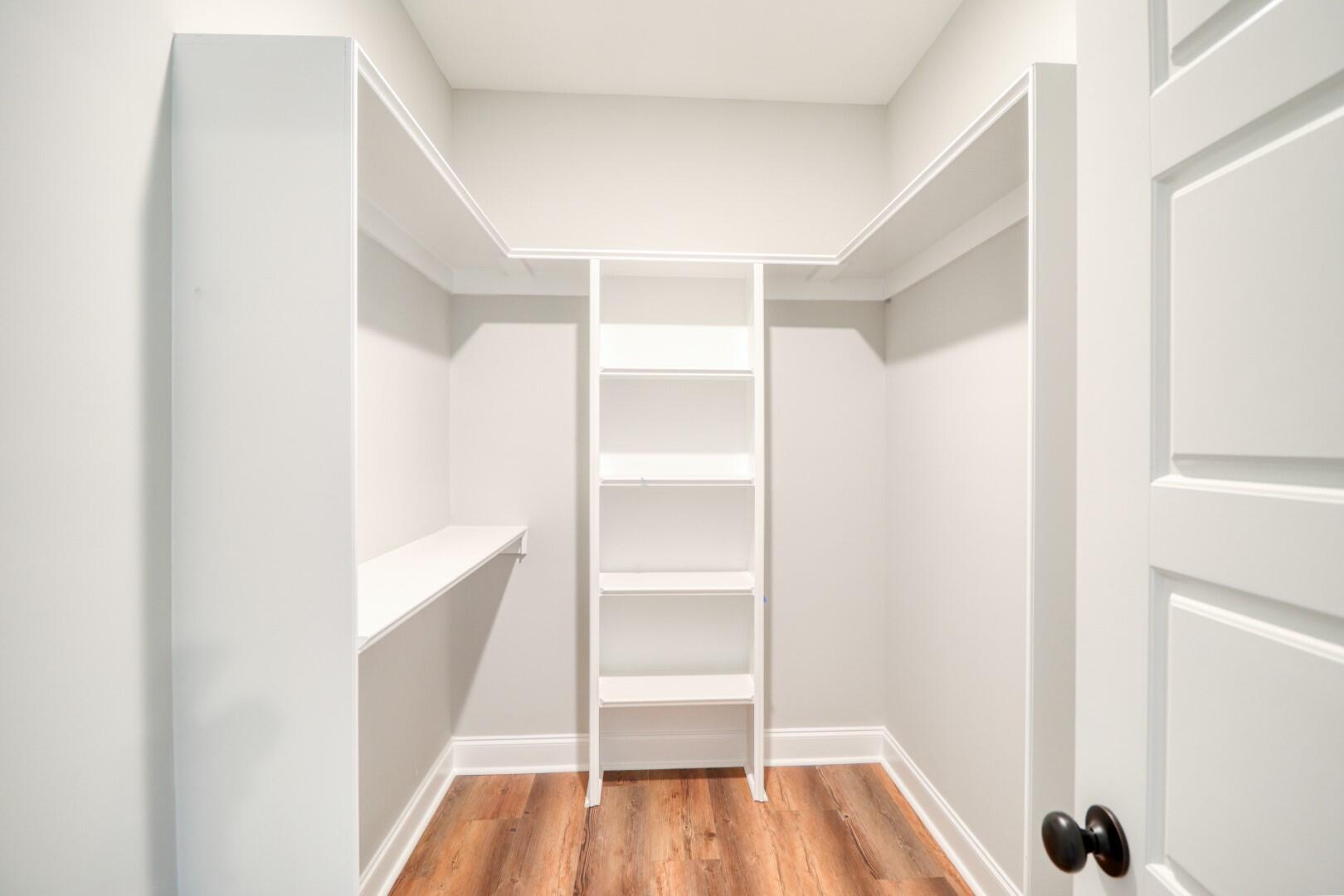 1503 ASCAUGA LAKE Road