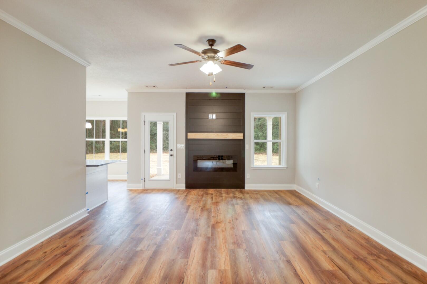 1503 ASCAUGA LAKE Road