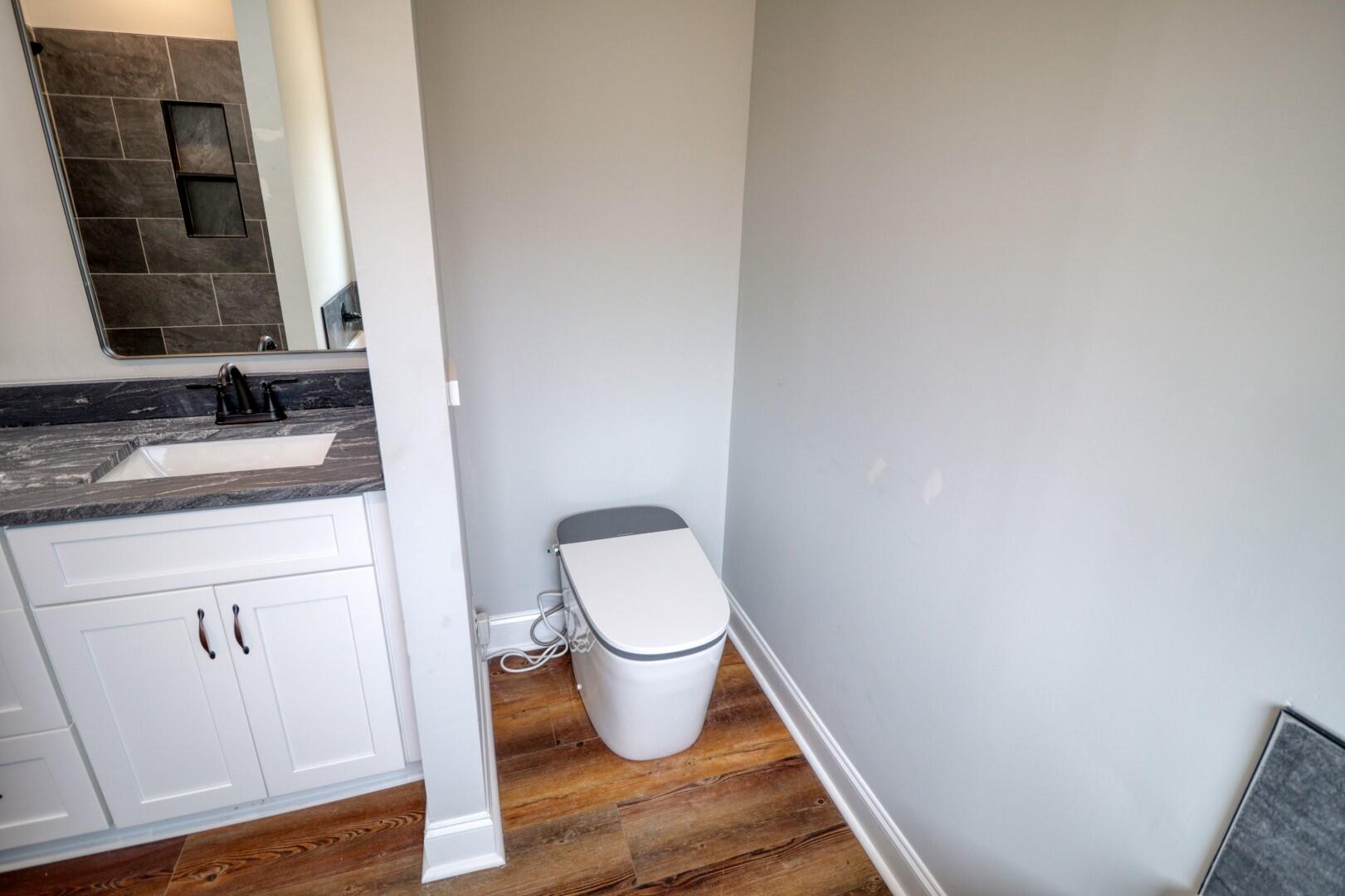 1503 ASCAUGA LAKE Road