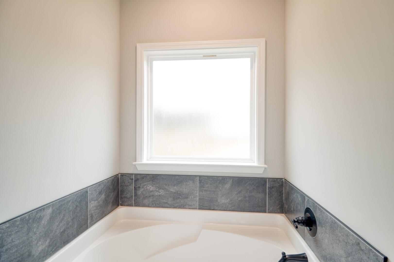 1503 ASCAUGA LAKE Road