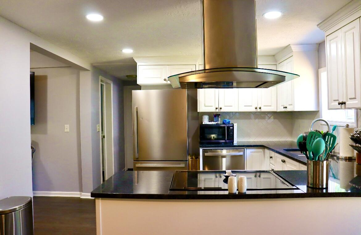 4617 CALAIS CIRCLE Circle