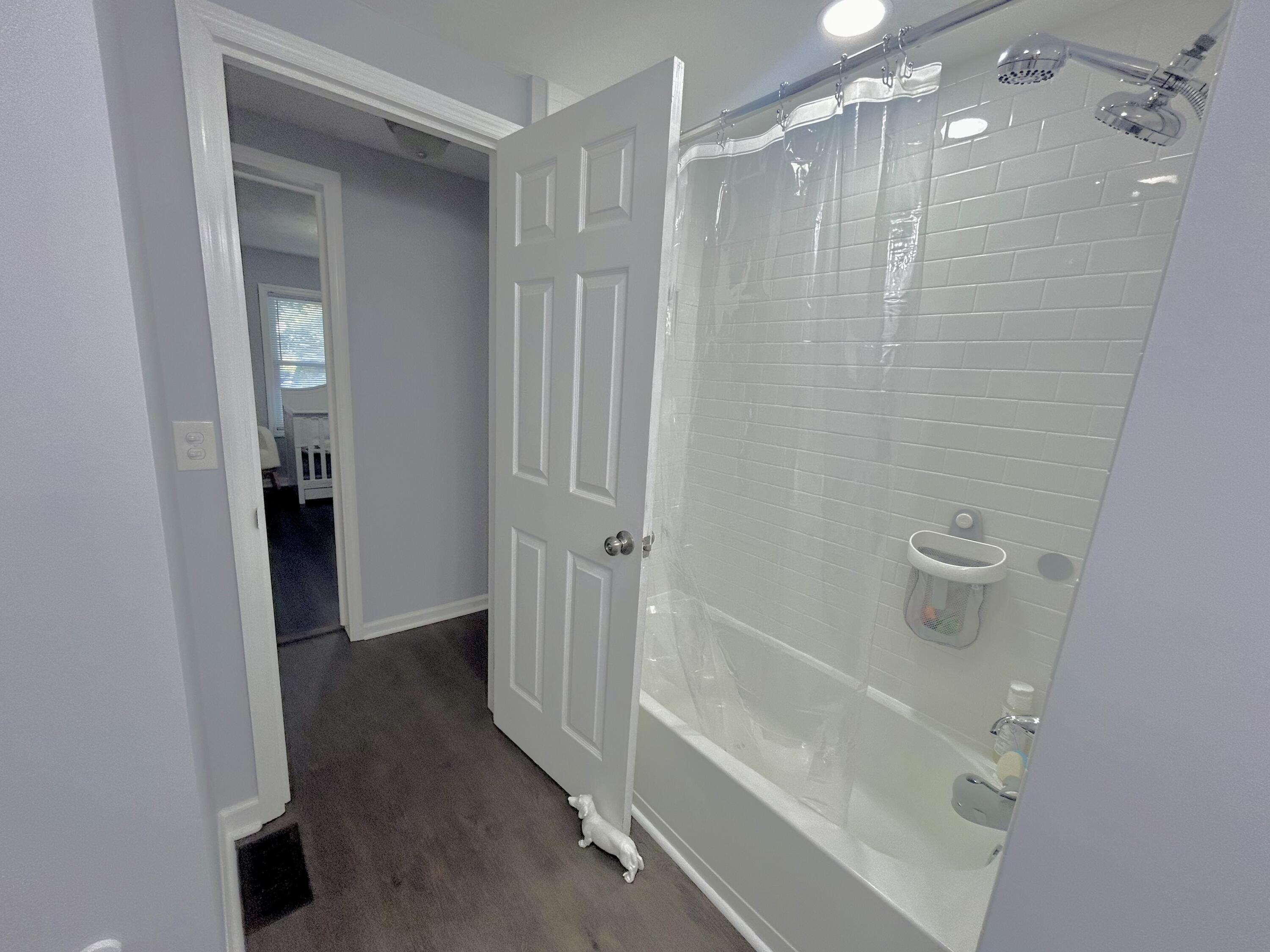 4617 CALAIS CIRCLE Circle